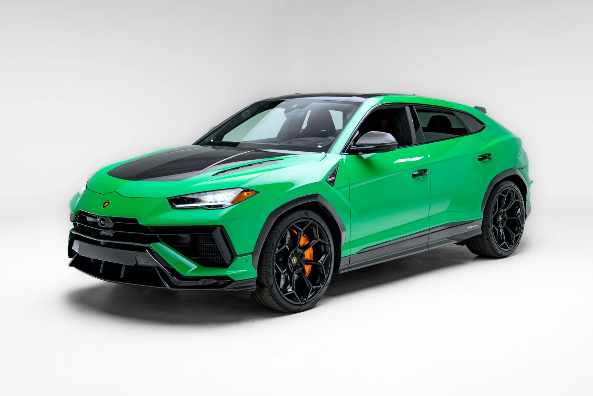 mph005_55568633_Used_2023_Lamborghini_Urus_Performante_1776977972_6ae6380762