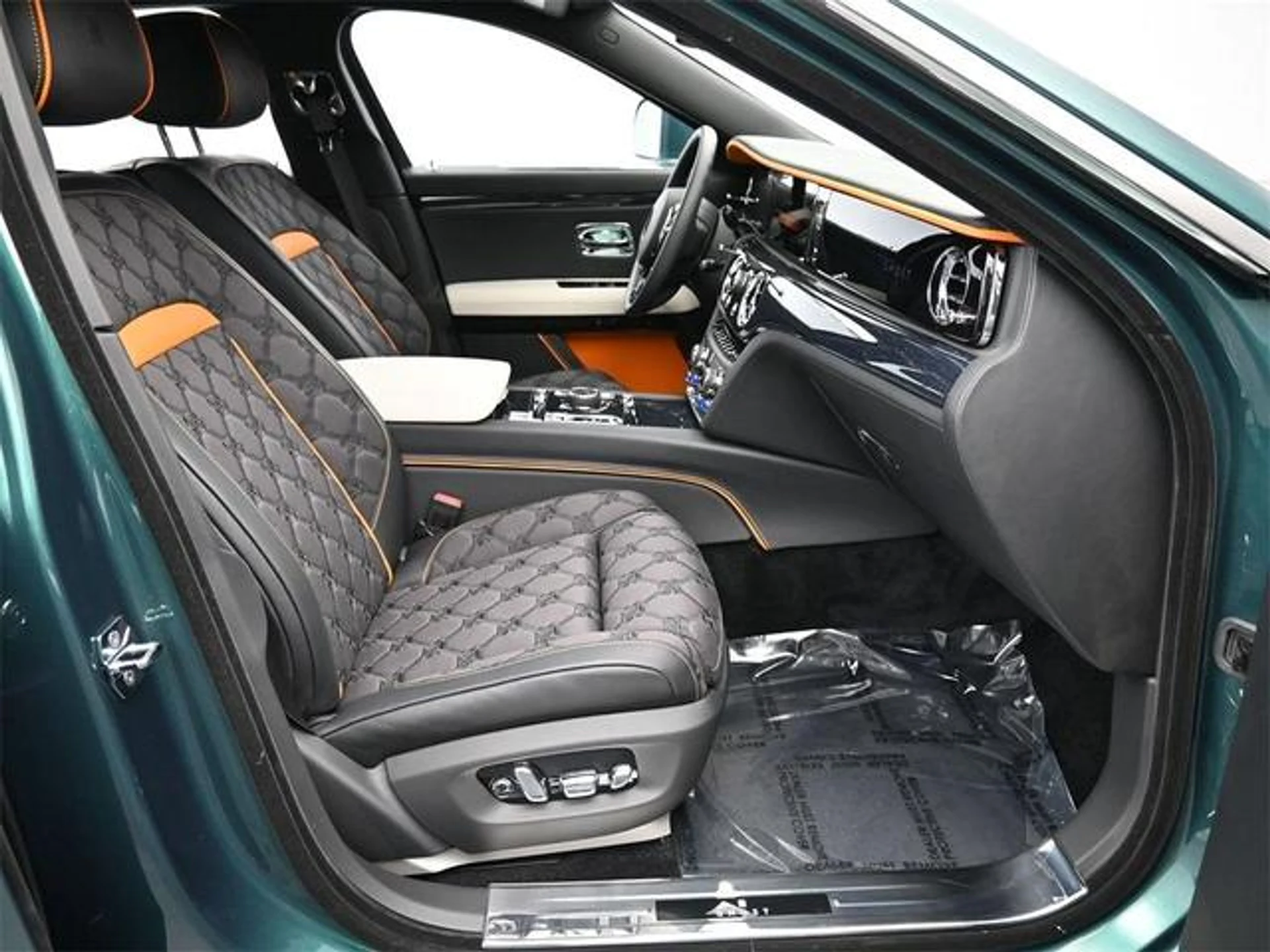 mph005_566288196_g_OUGBLSJCM_1m_E_Rm_Bm_L9_R8jk1p_Cg_523821cbbe