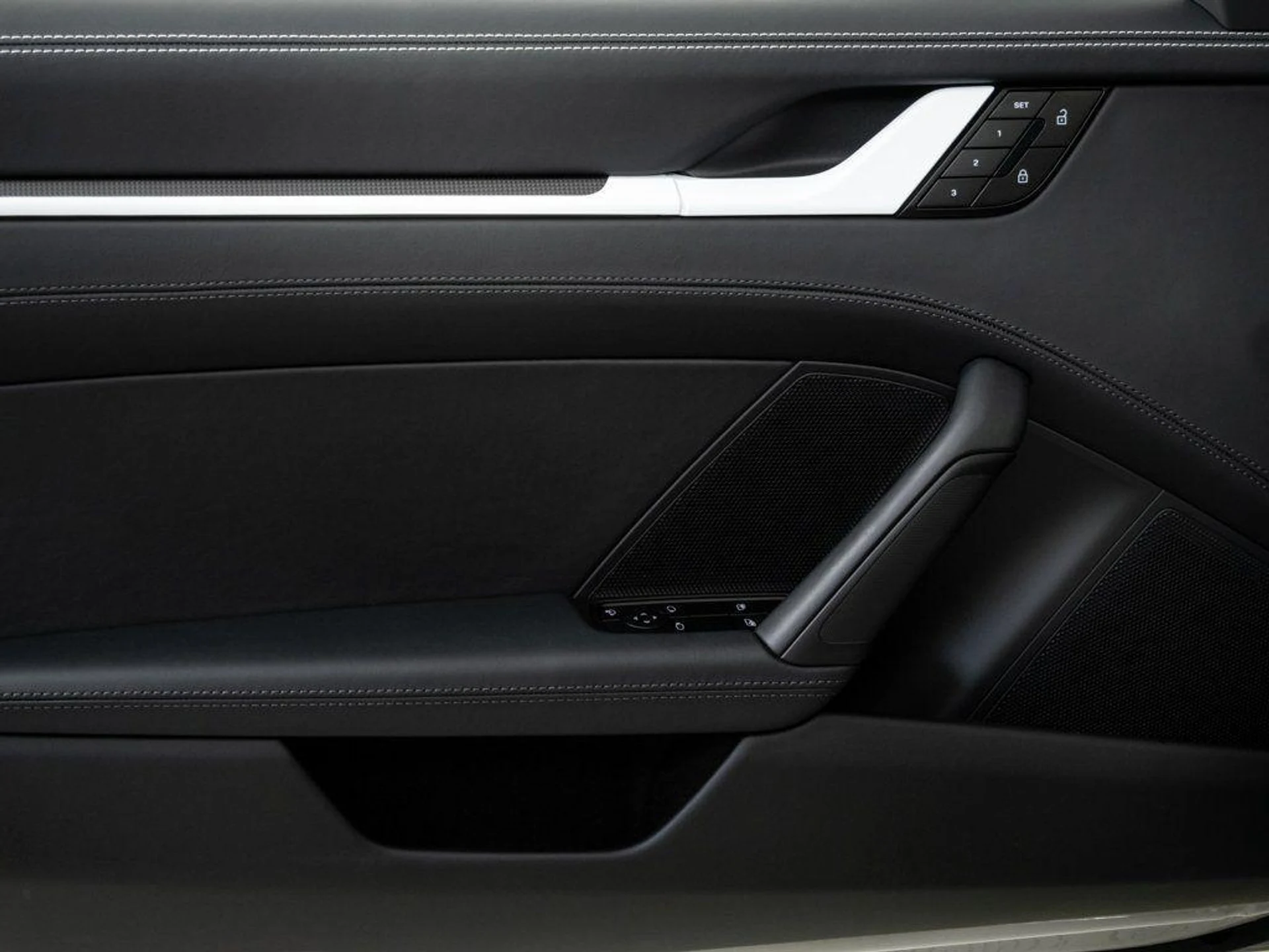 mph005_57066460_6c5_H758o_Aj_Vkprd_I_Nnkjxd_H_Zb0_I_e5ed678bf8