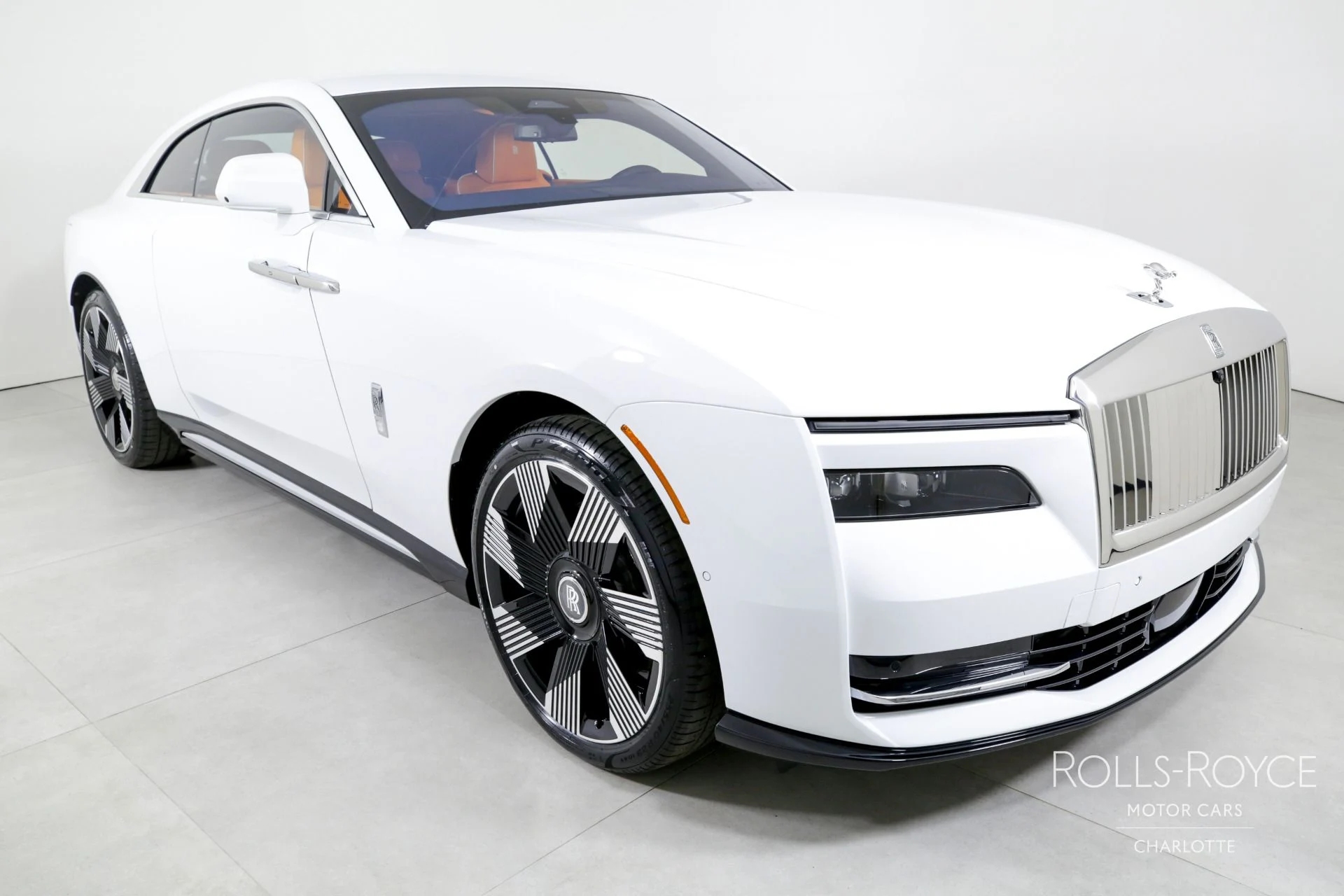 mph005_570995346_Used_2024_Rolls_Royce_Spectre_1710280015_54fd3f7303