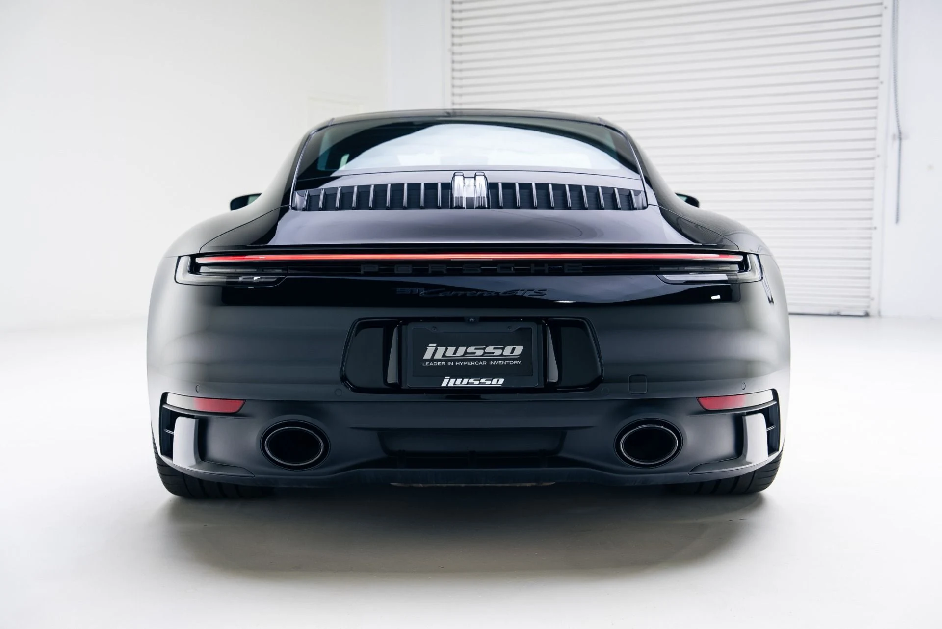 mph005_57309091_Used_2024_Porsche_911_Carrera_GTS_1766089417_3d0649e085