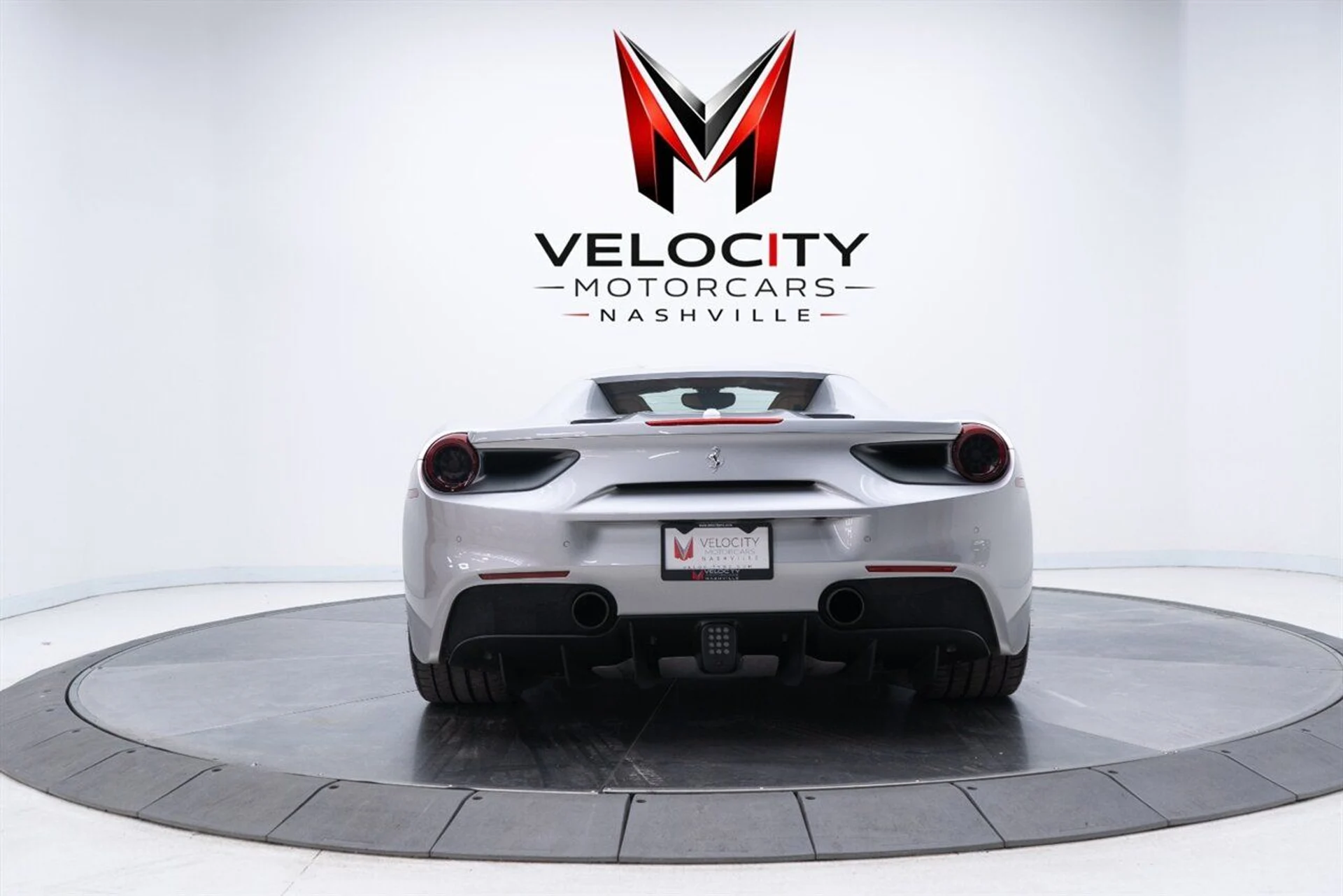 mph005_573815640_2ab8f20373_1280_7024089721