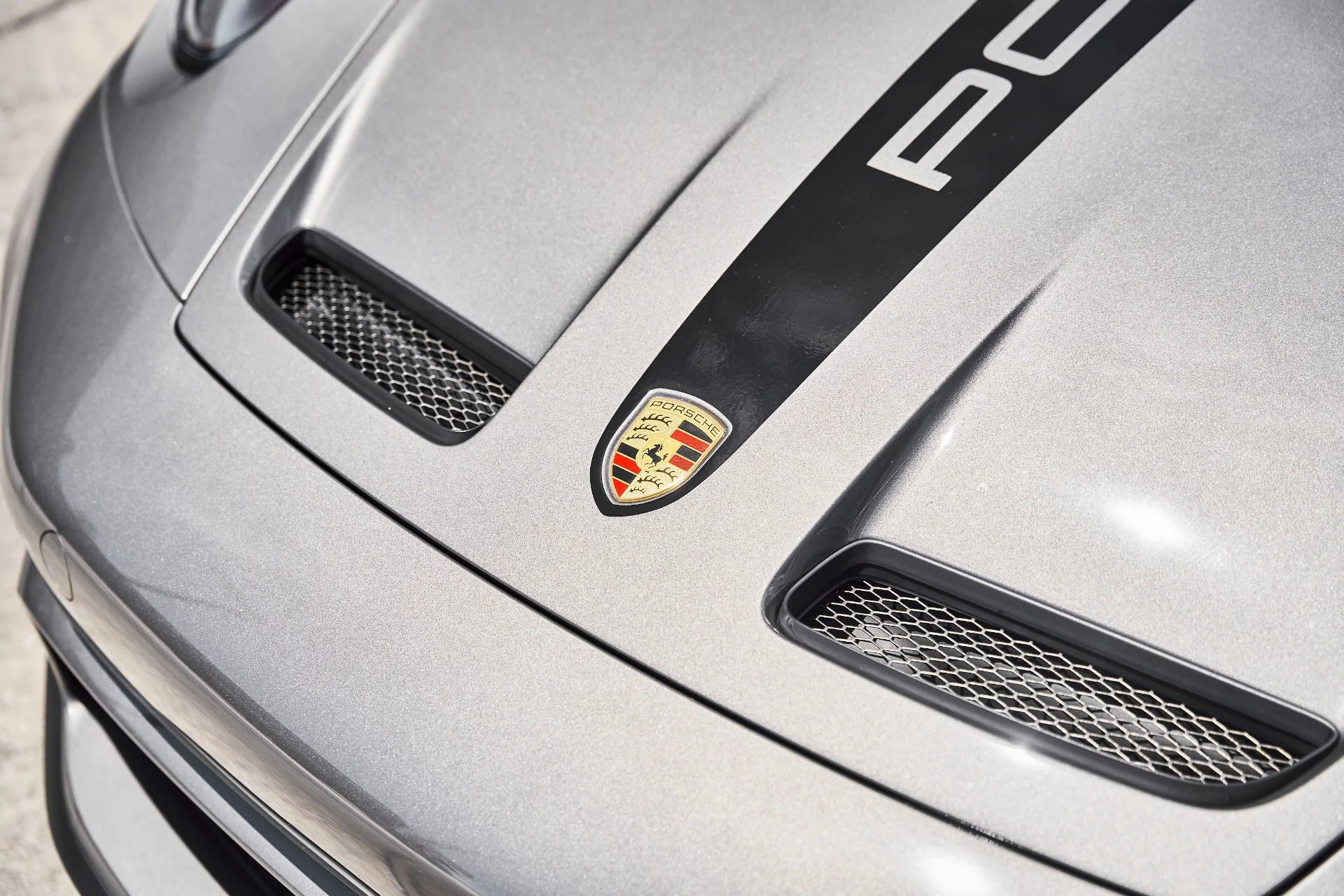 mph005_574126711_Used_2022_Porsche_911_GT_3_1778712476_83002c8e1a