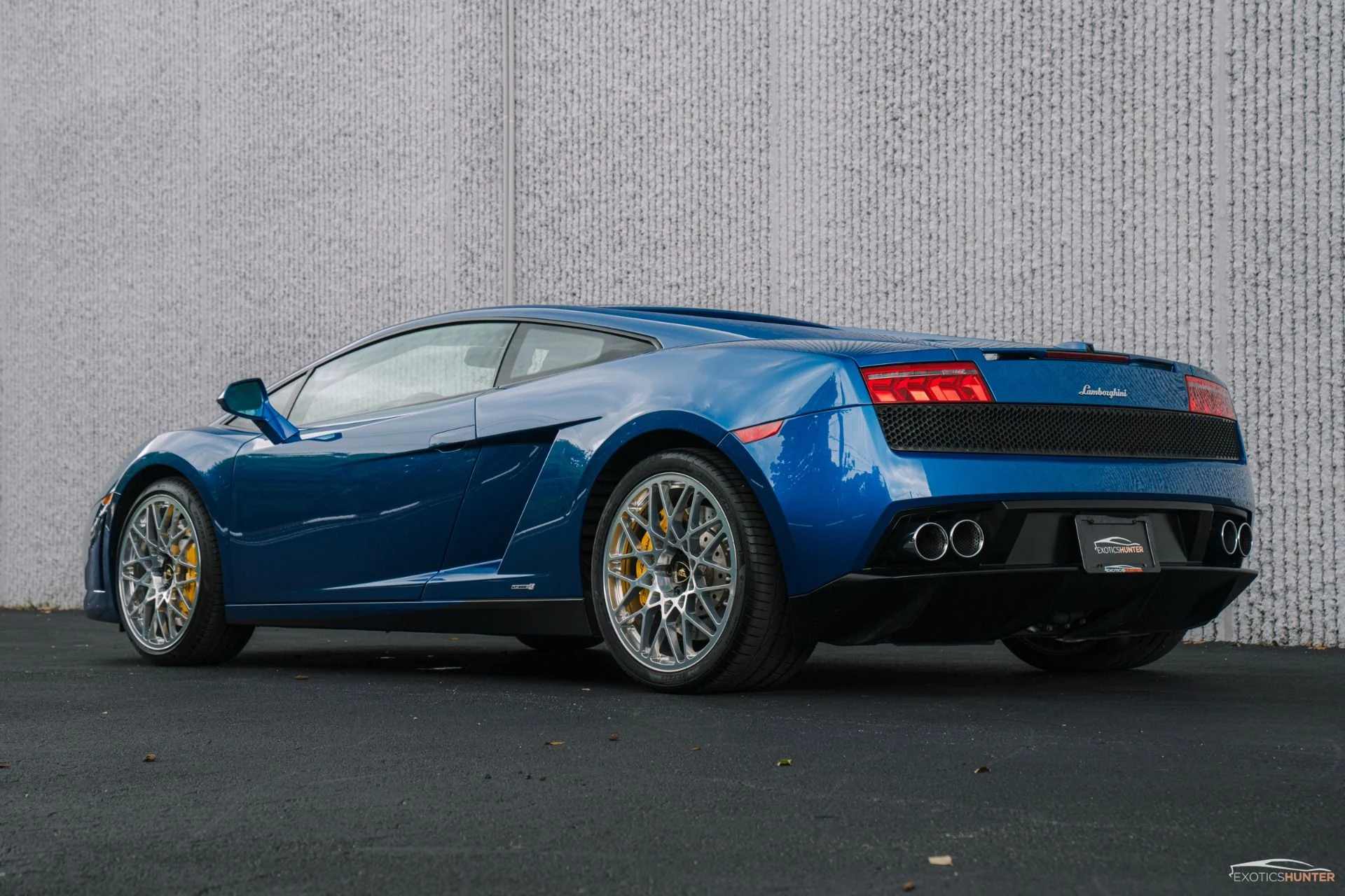 mph005_574329896_Used_2013_Lamborghini_Gallardo_LP_550_2_w_Front_Lift_Reverse_Camera_Bespoke_Interior_1752615451_970ef626b9