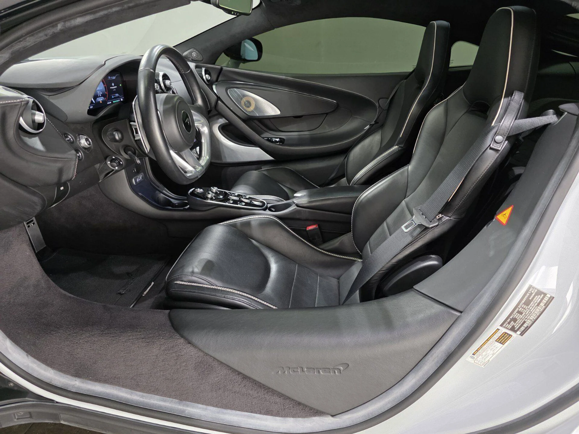 mph005_57835107_45e09eb63df7f28e0cfe7544d29be0f6_f88b788b47