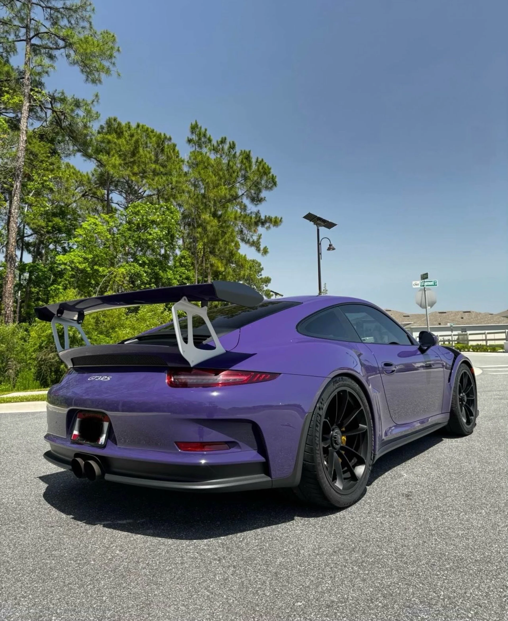 mph005_581543462_Used_2016_Porsche_911_GT_3_RS_1754414990_a78decaa15