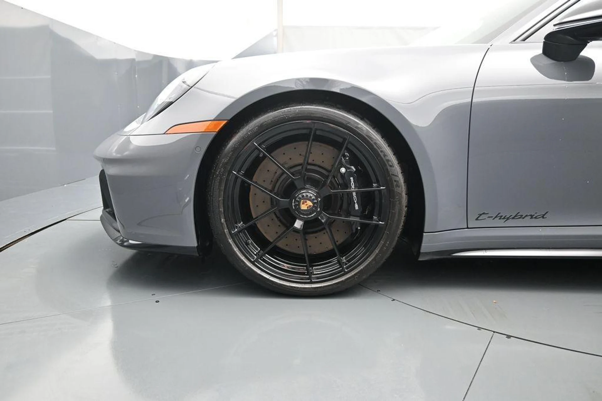 mph005_584992727_a_Ud_BB_Xkd_I3_Dfl03_Gko_Br0_I2r8s_A_3008a273c6