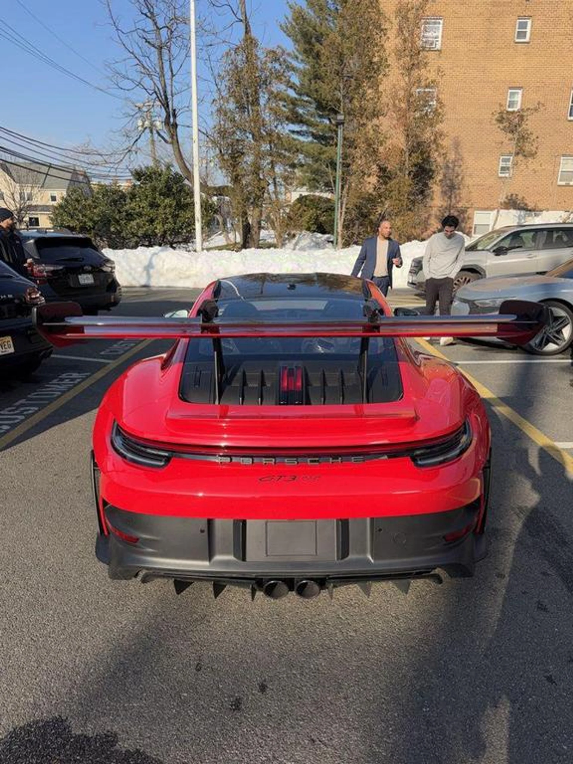 mph005_590650150_UN_4_AZMGDDV_8jau_FB_53_MLQC_Mskzg_d90f5b479c