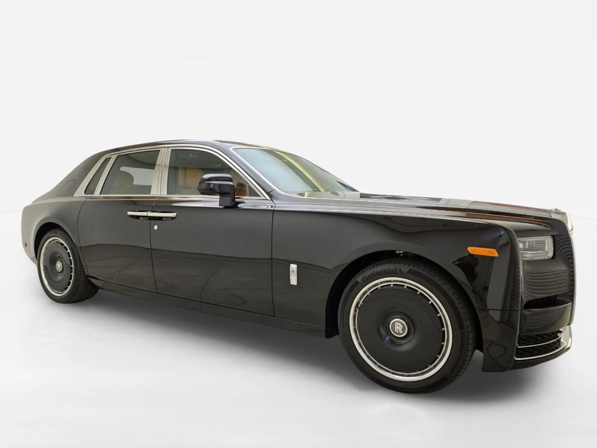 mph005_59473628_New_2027_Rolls_Royce_Phantom_1793078062_23791fbb18