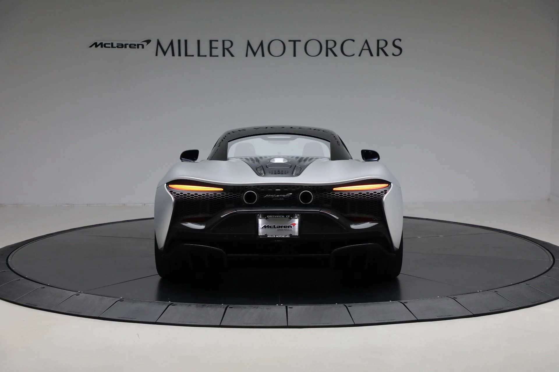 mph005_598810874_Used_2023_Mc_Laren_Artura_Vision_04c9b44bae