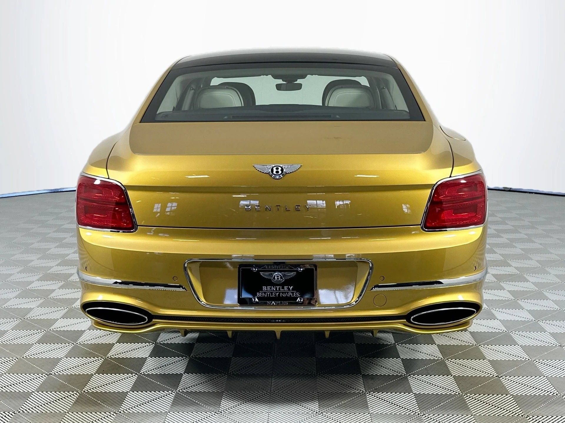 mph005_606131640_6_1498c0deb9