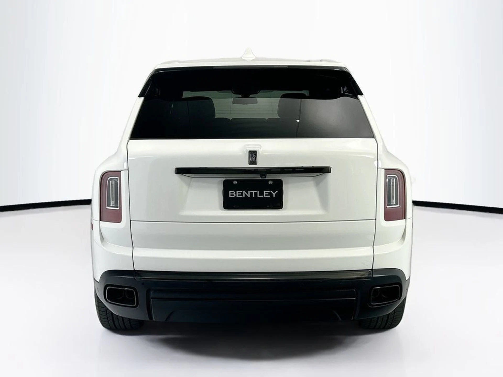 mph005_614903945_used_2021_rolls_royce_cullinan_sportutility_8119_23020576_6_1024_4a98fd0b6b