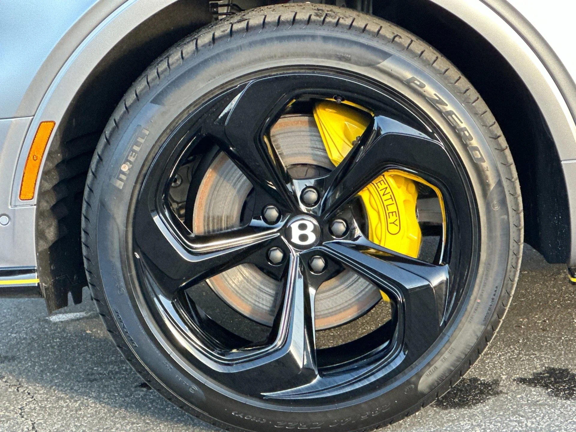 mph005_618135668_New_2025_Bentley_Bentayga_S_Black_Edition_1771602879_7feb88a26f