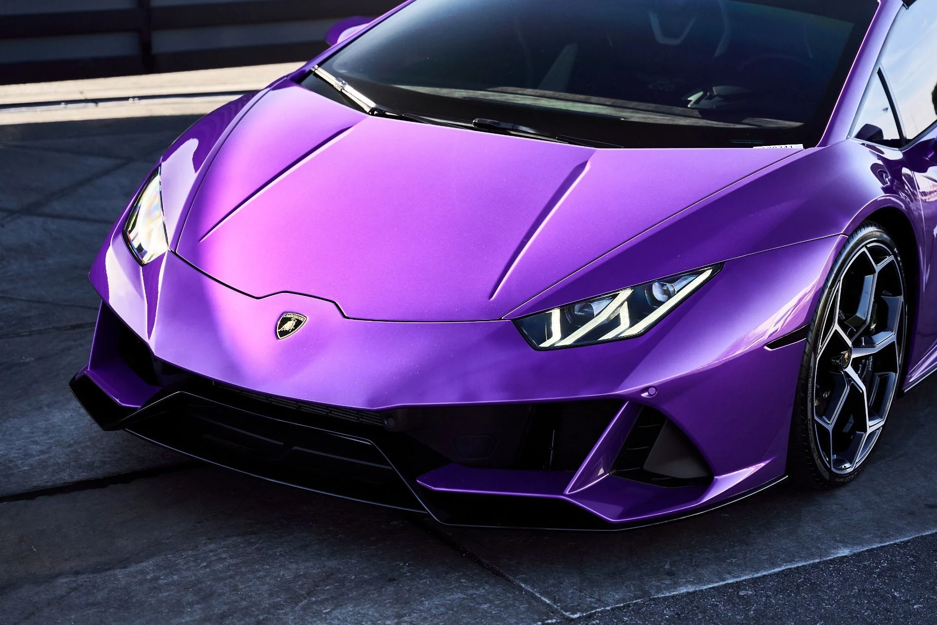 mph005_618602886_Used_2024_Lamborghini_Huracan_EVO_Base_1774744485_01e276ed76
