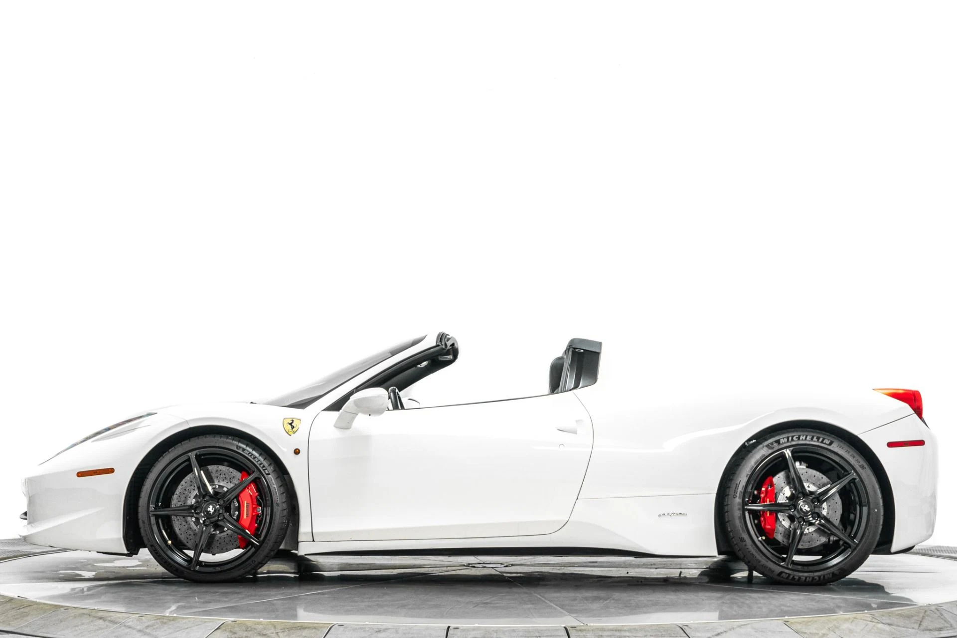 mph005_620619782_Used_2015_Ferrari_458_Spider_Daytona_Seats_Forged_Wheels_Sport_Exhaust_1785432424_a1caa6c2d5