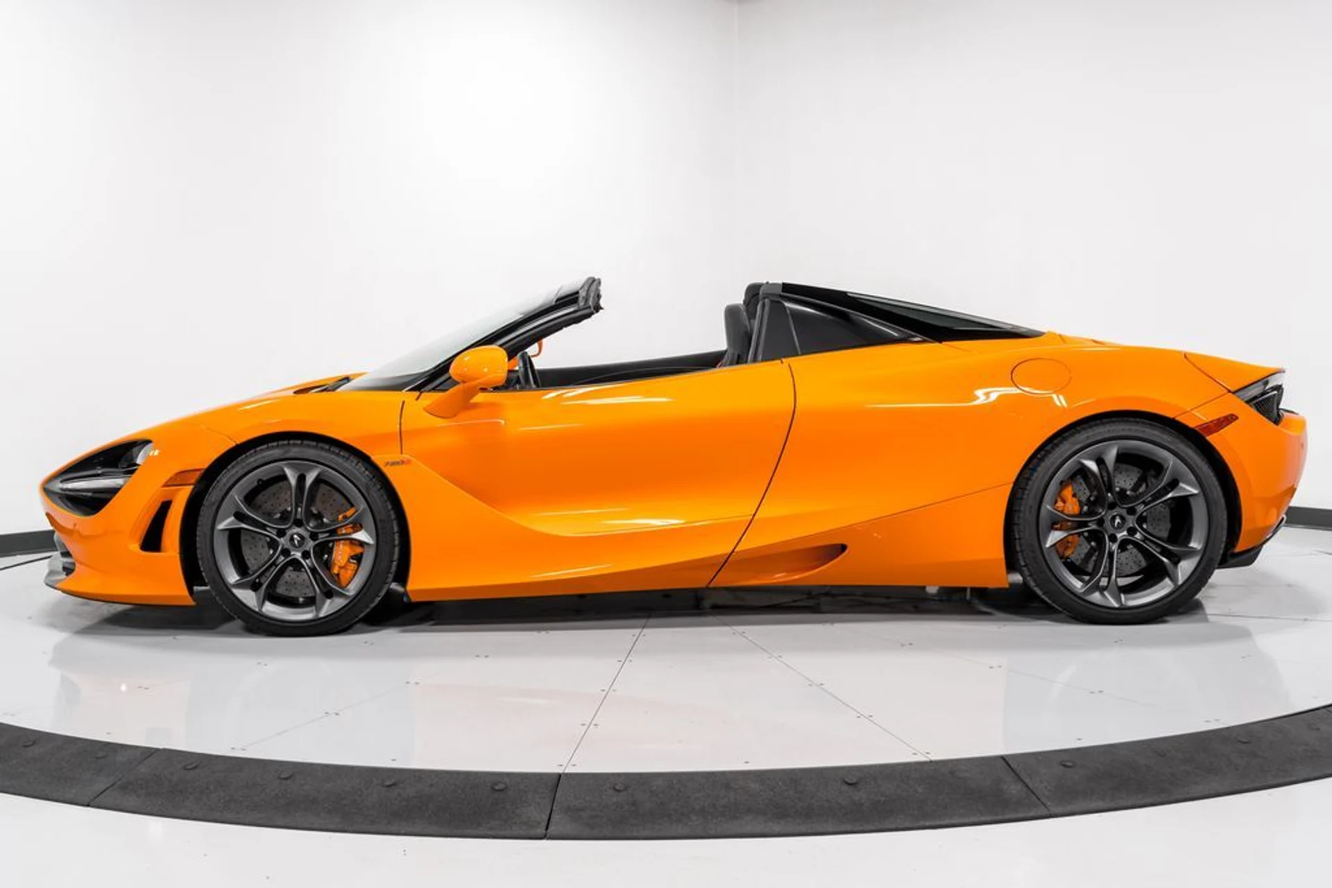 mph005_636454040_83f601e641b41b0b677af92f525ea2e6x_b686cc79f8