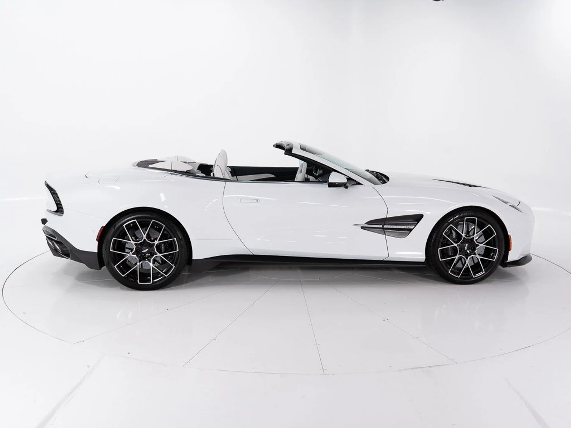 mph005_638755836_456845acab8fc5bd240b92eb89f896ec_0d39cfa6c3