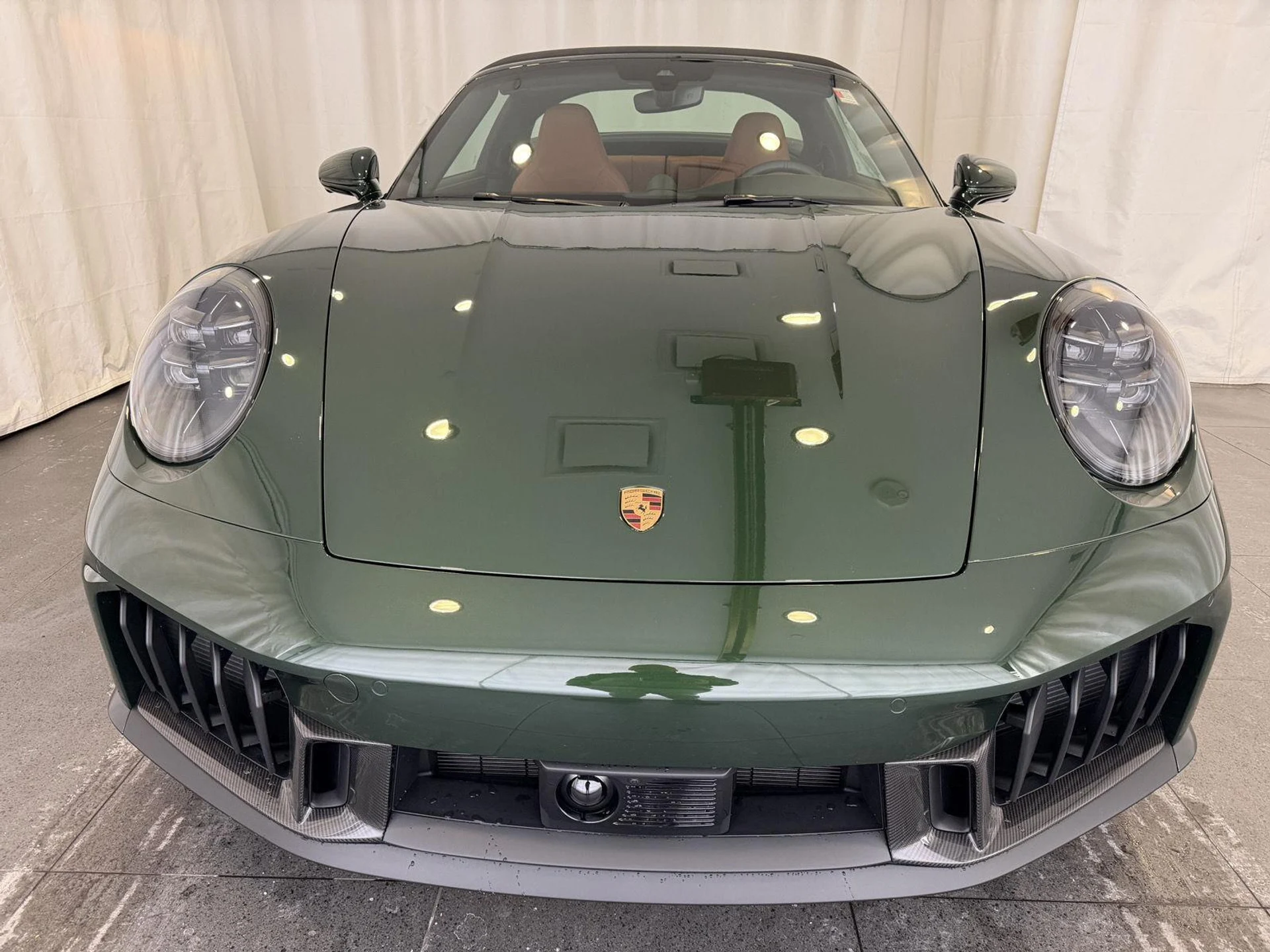 mph005_639950185_b8d3ec02988a6ad47ab40a5d5b7fb047x_d7a2b67aa4