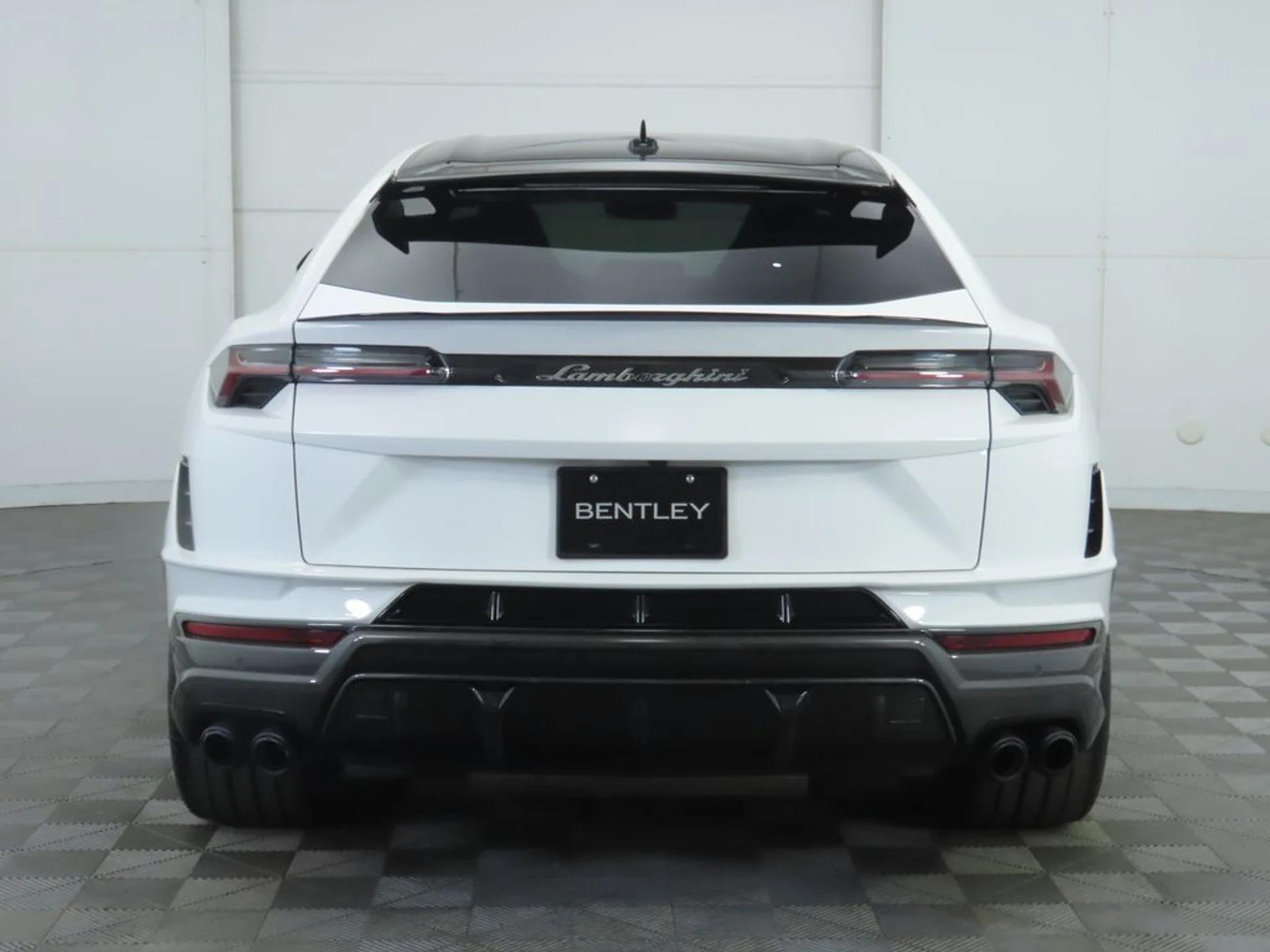 mph005_643044304_used_2024_lamborghini_urus_performanteawd_8119_22973080_6_1024_302036440c