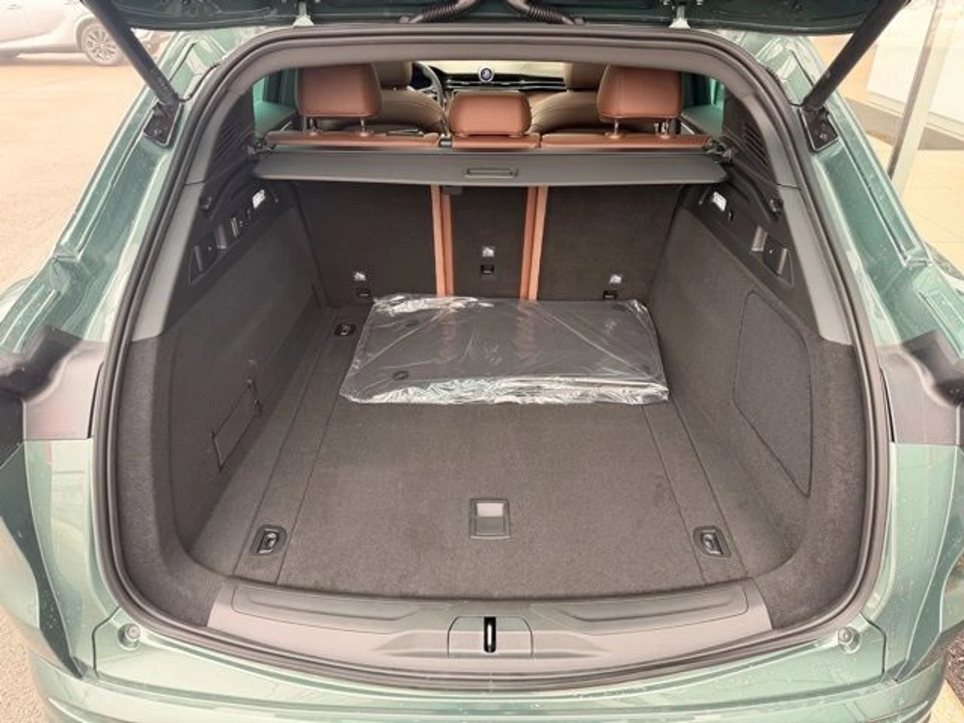 mph005_649665278_ee496ddf78681383b38258169d40eeb6_c662bddc3c