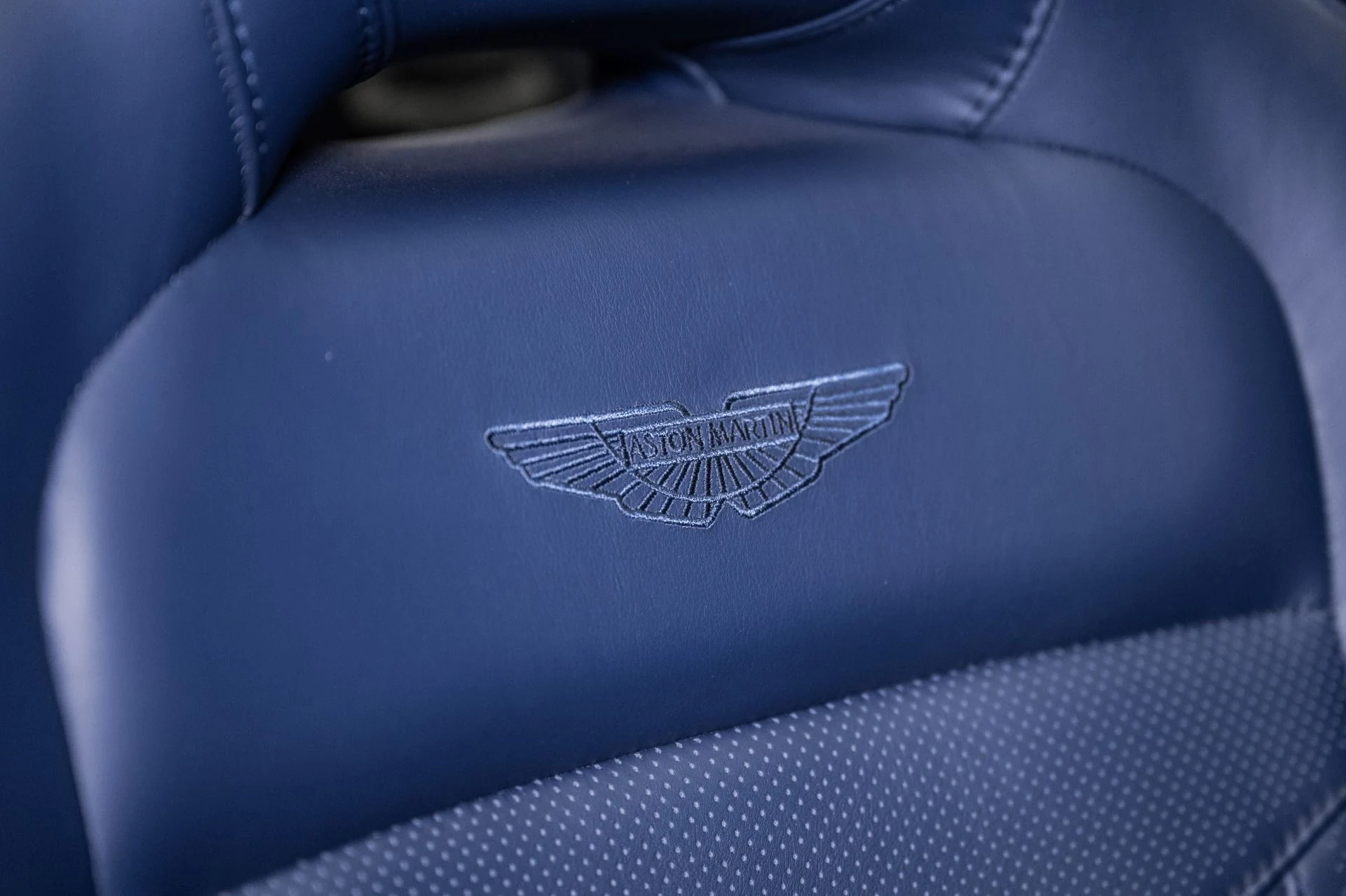 mph005_649785843_Used_2020_Aston_Martin_DBS_Superleggera_1754334854_fed46a2b22