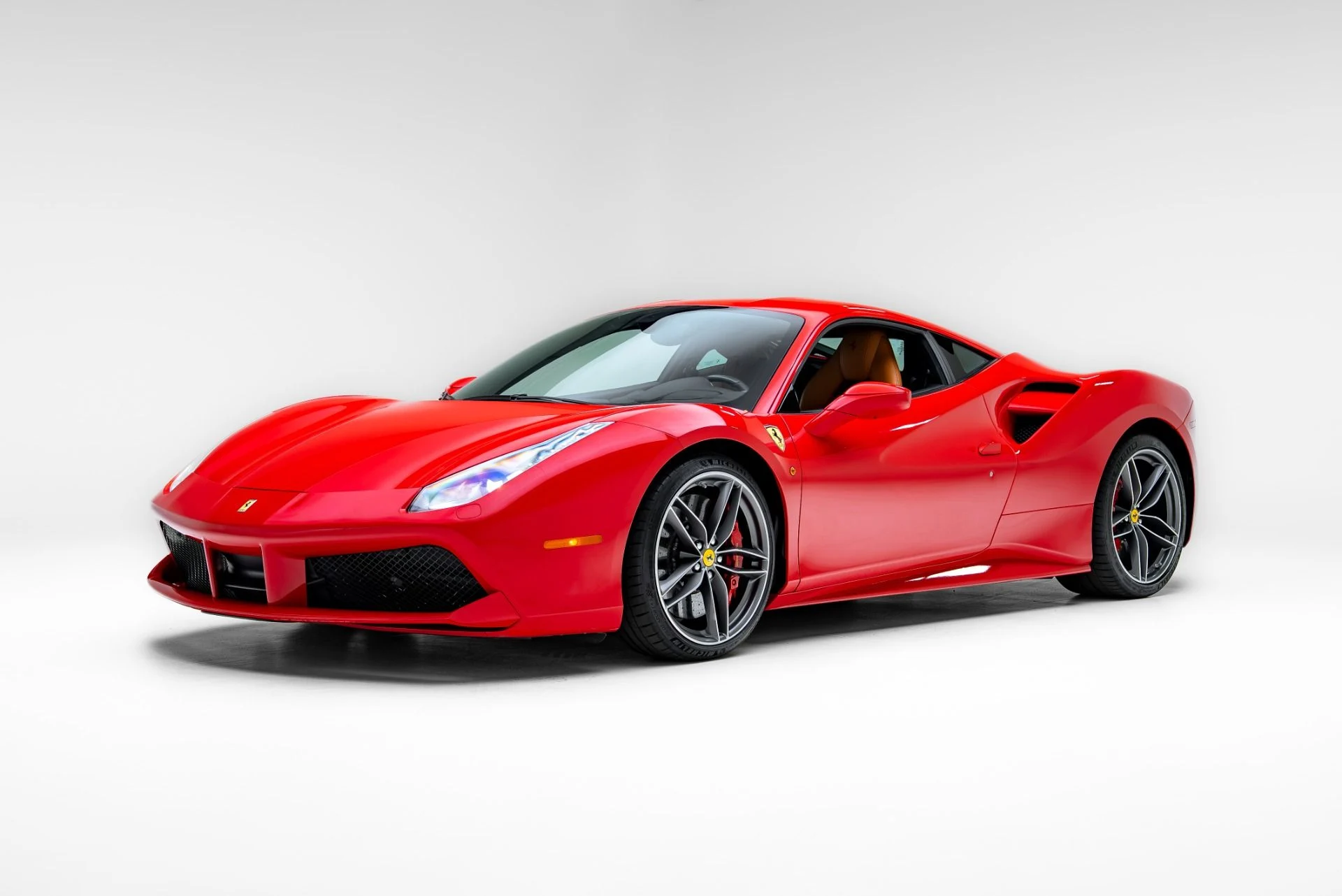mph005_650572967_Used_2018_Ferrari_488_GTB_1776815773_a616b586d2