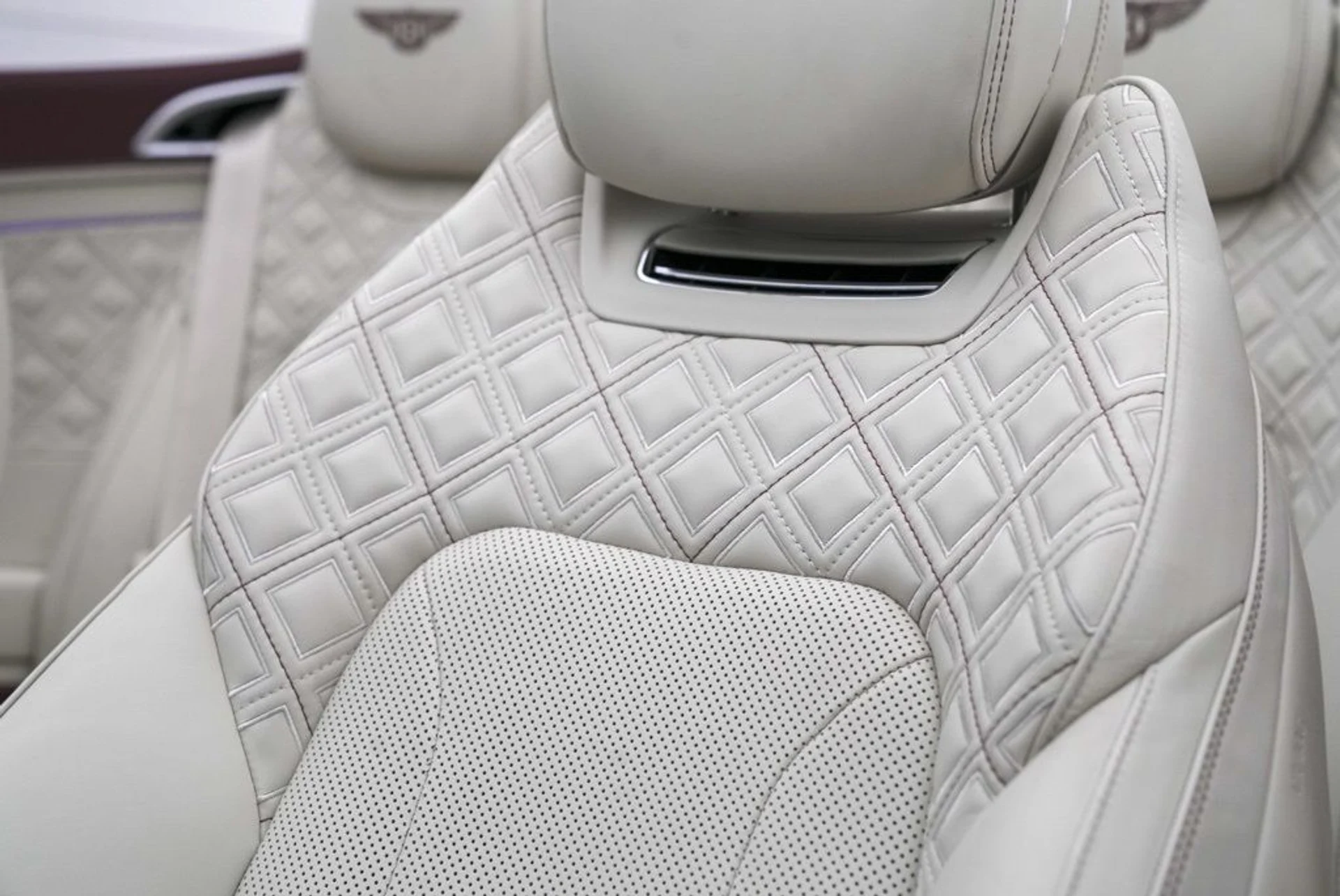 mph005_653335693_0q59azsw0uxobx9ewnxkofm3yq0x_6cdd5842ac