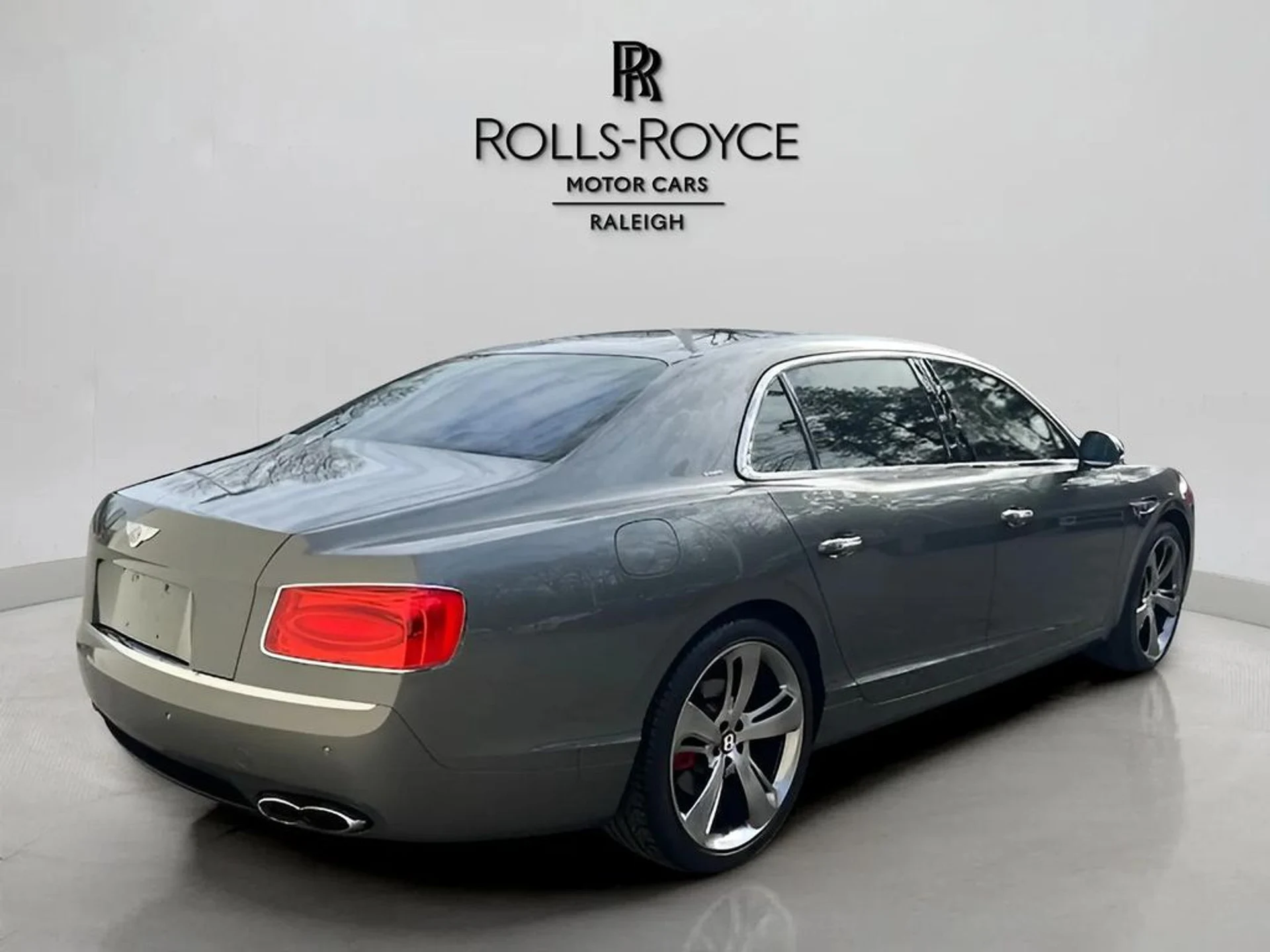 mph005_656804955_0ce43b249155ce7c1362f585a5898292x_bb0807b5cf