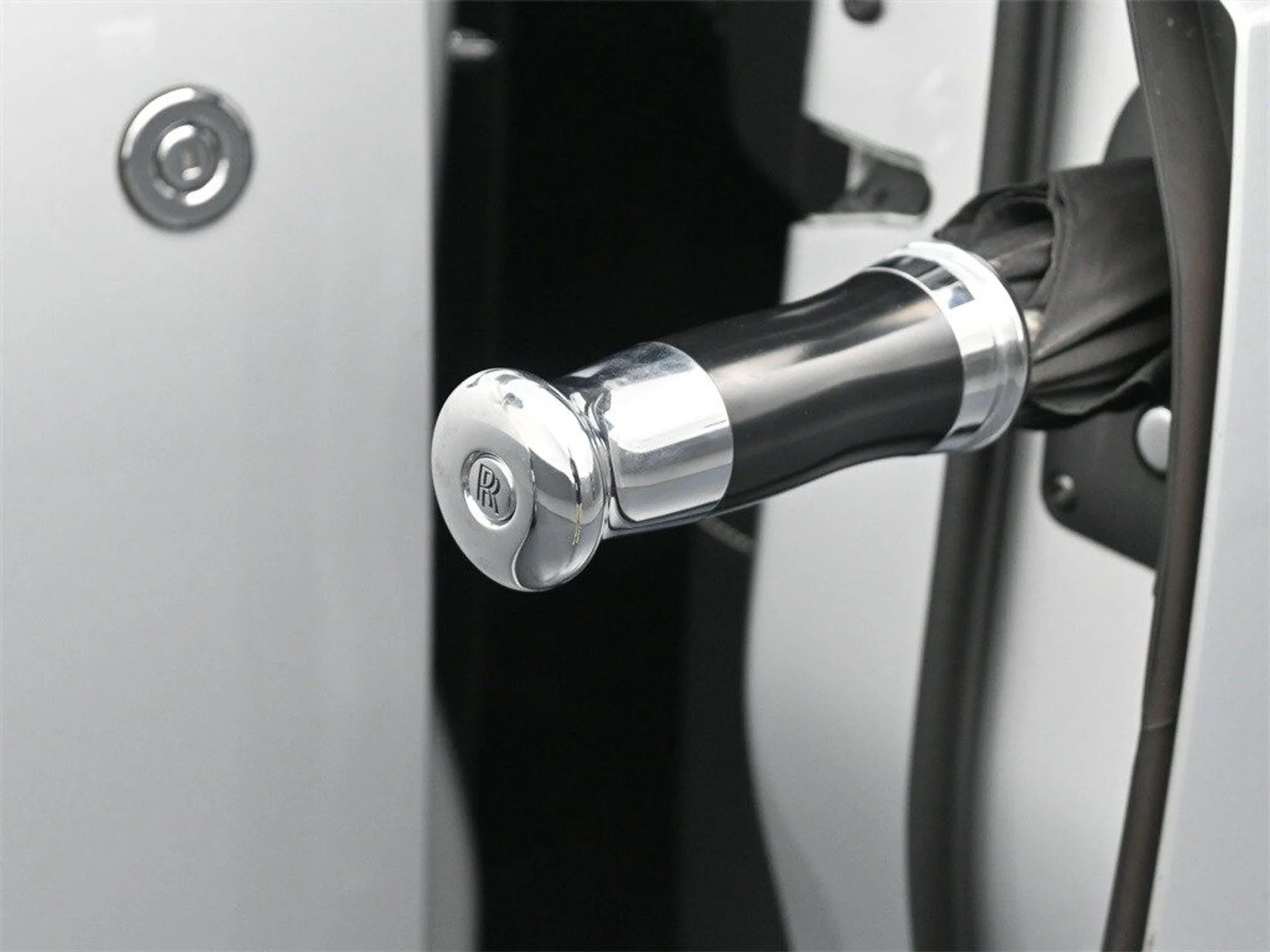 mph005_667412334_0a25e85b38c0b57aef3091bd7bf08cc0x_9e2b424304