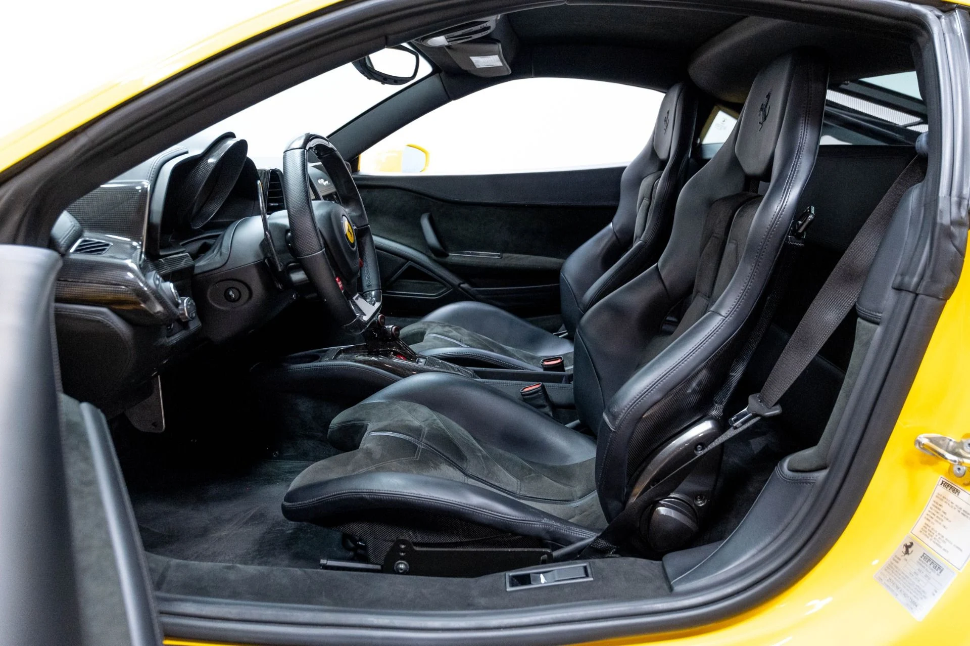 mph005_669884475_Used_2010_Ferrari_458_Italia_1783118386_1a80493069