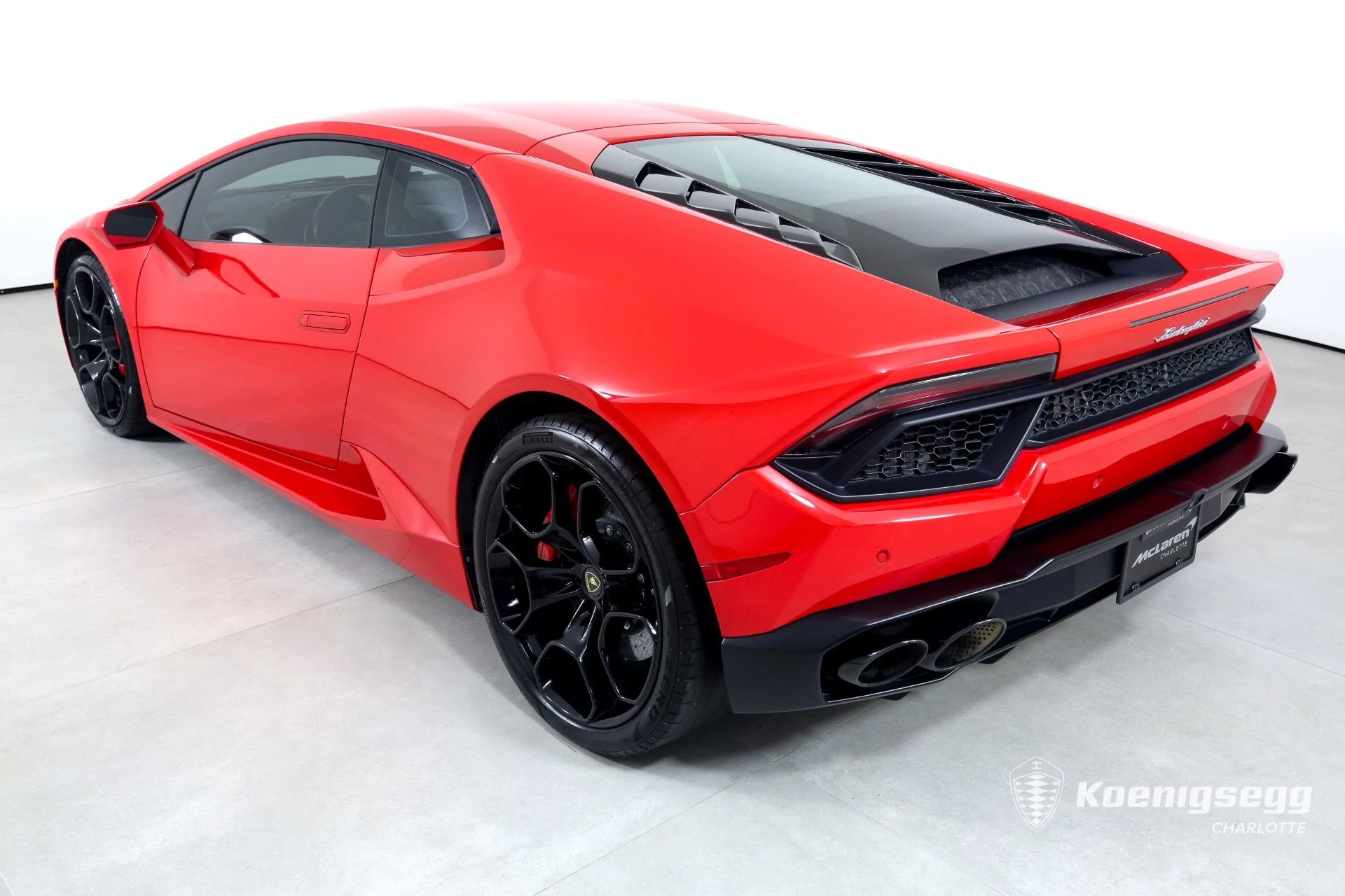 mph005_670747459_Used_2016_Lamborghini_Huracan_LP_580_2_1694548323_ac93643363