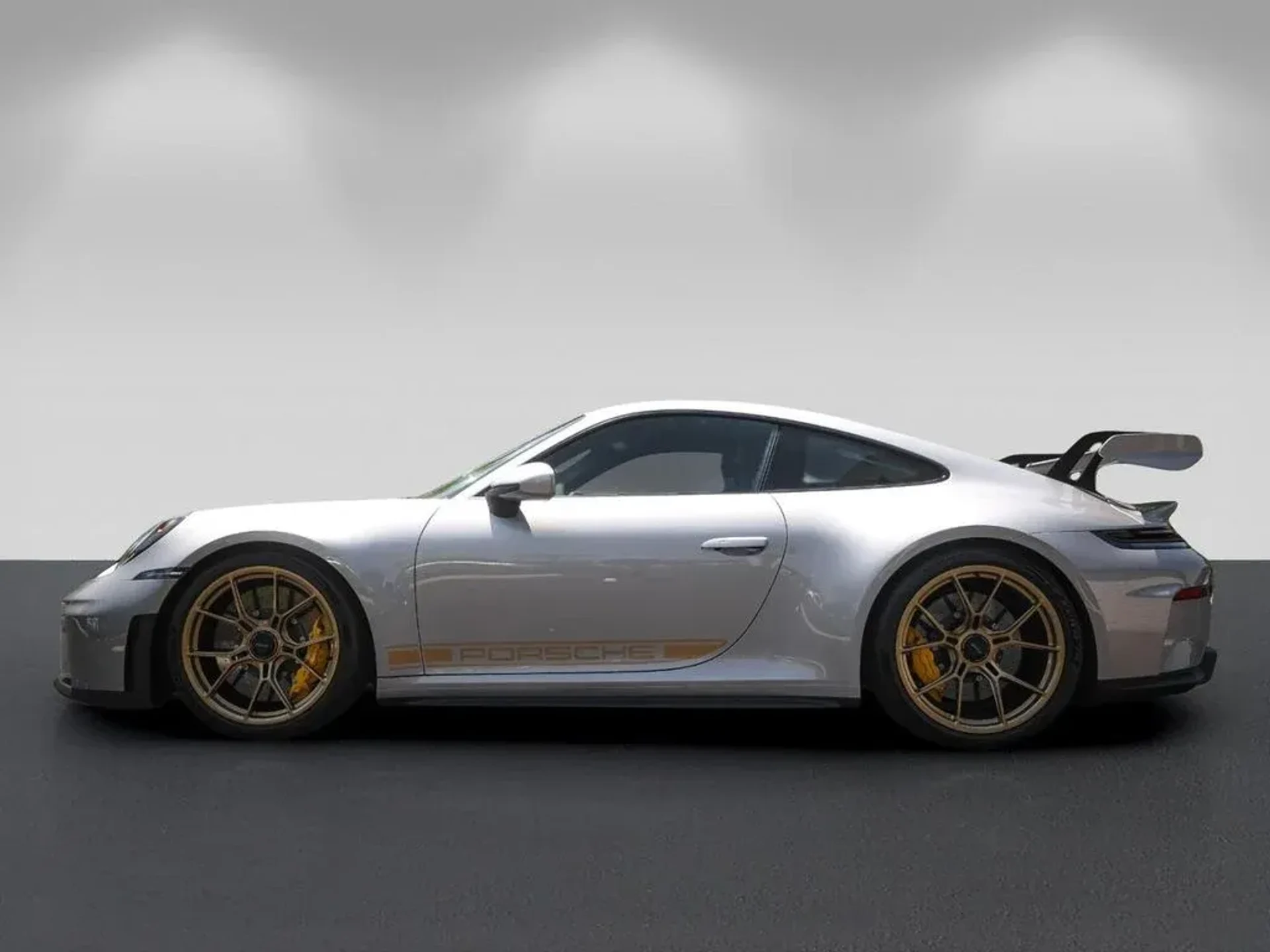 mph005_671033400_45a5f2c2bdb40d4616a4a650142b9e17_b522724717