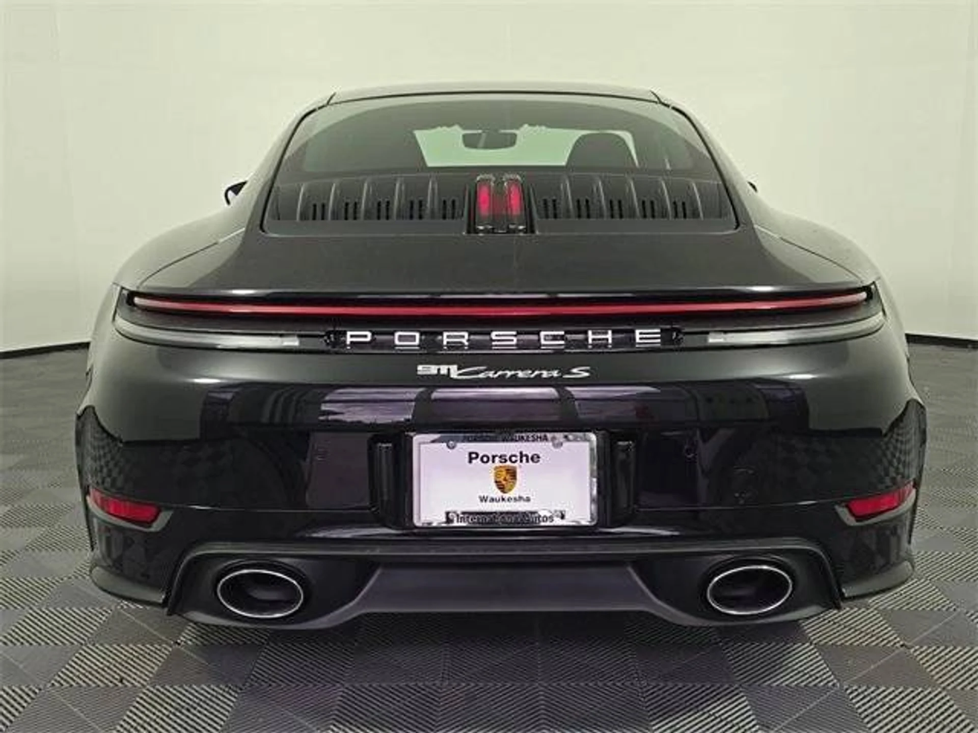 mph005_676554284_1280_d5dd2bd323