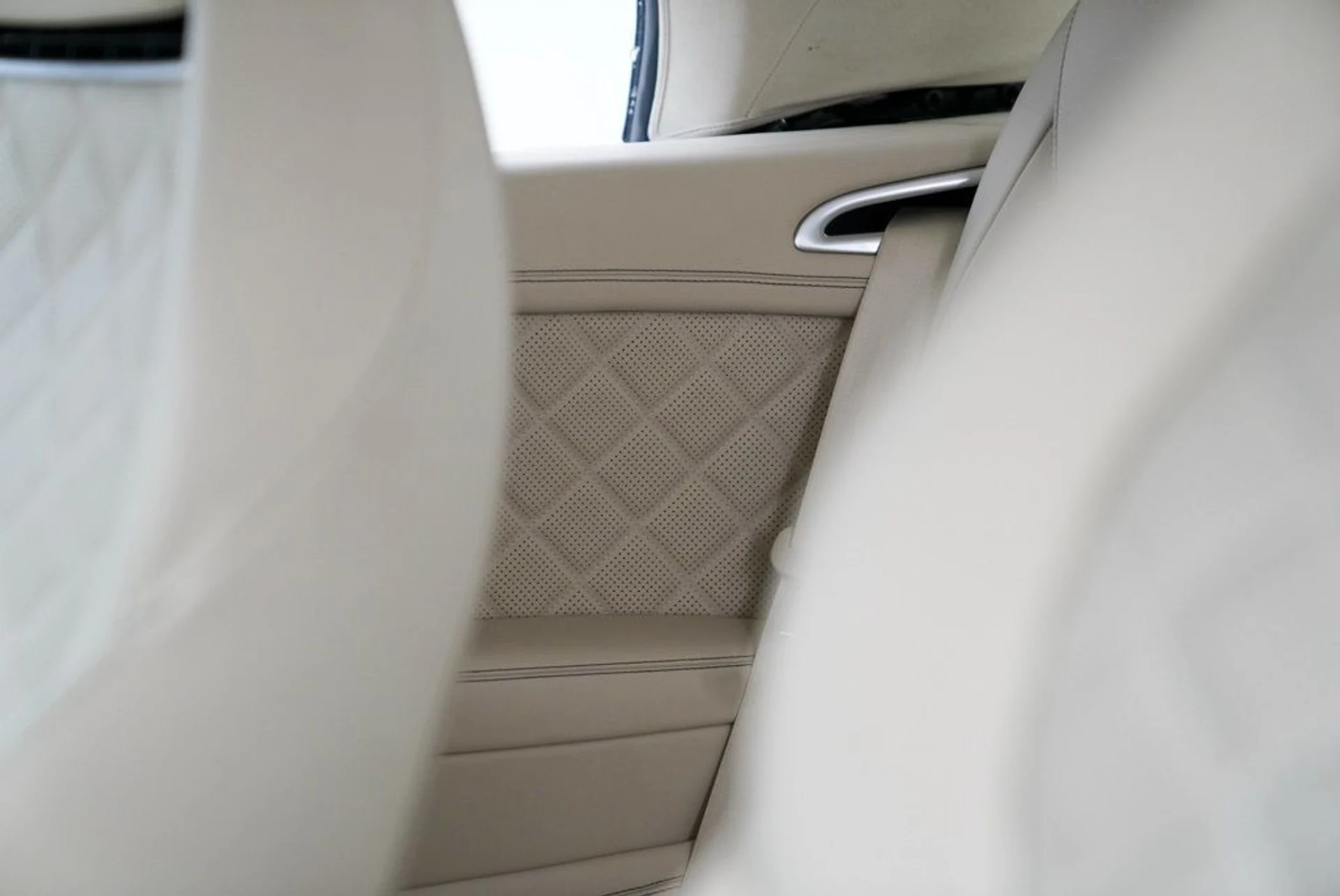 mph005_679002882_4pmqijsg5owfscvbhf7jy0327mkx_7dac52f537