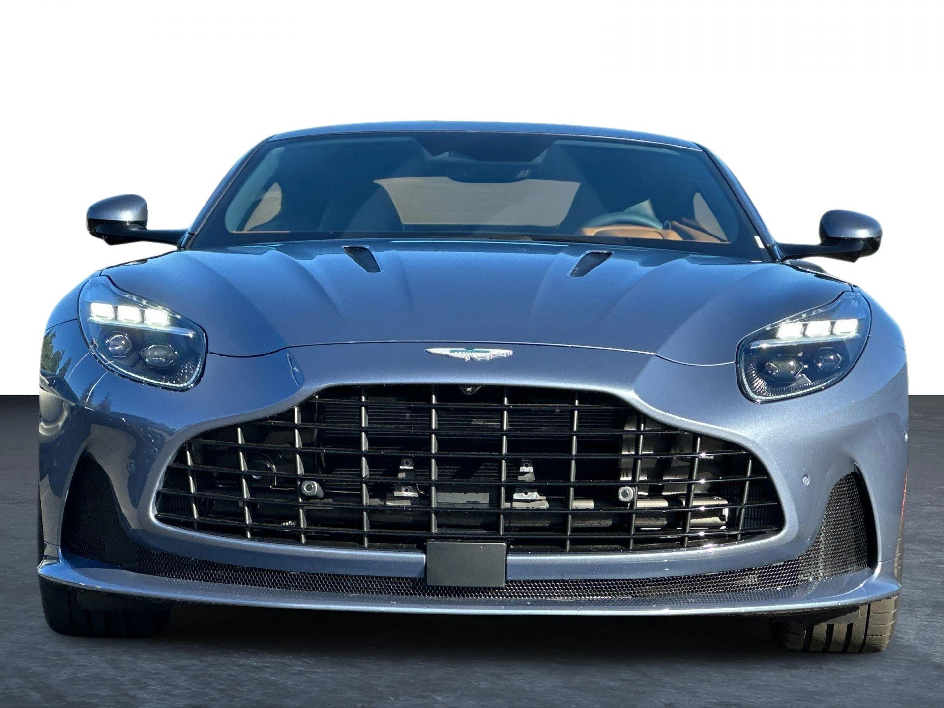 mph005_679917386_New_2025_Aston_Martin_DB_12_1754728051_0baae2bc07