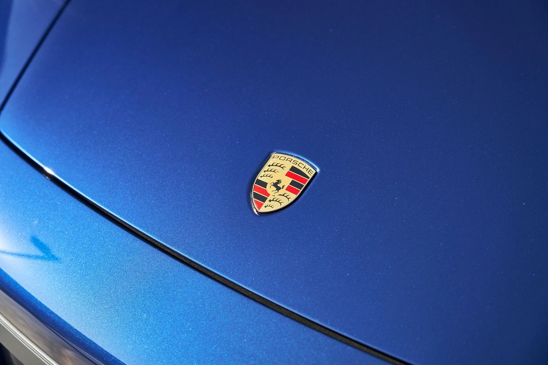 mph005_68049446_Used_2024_Porsche_911_Turbo_1770087163_6cb35d9cc8