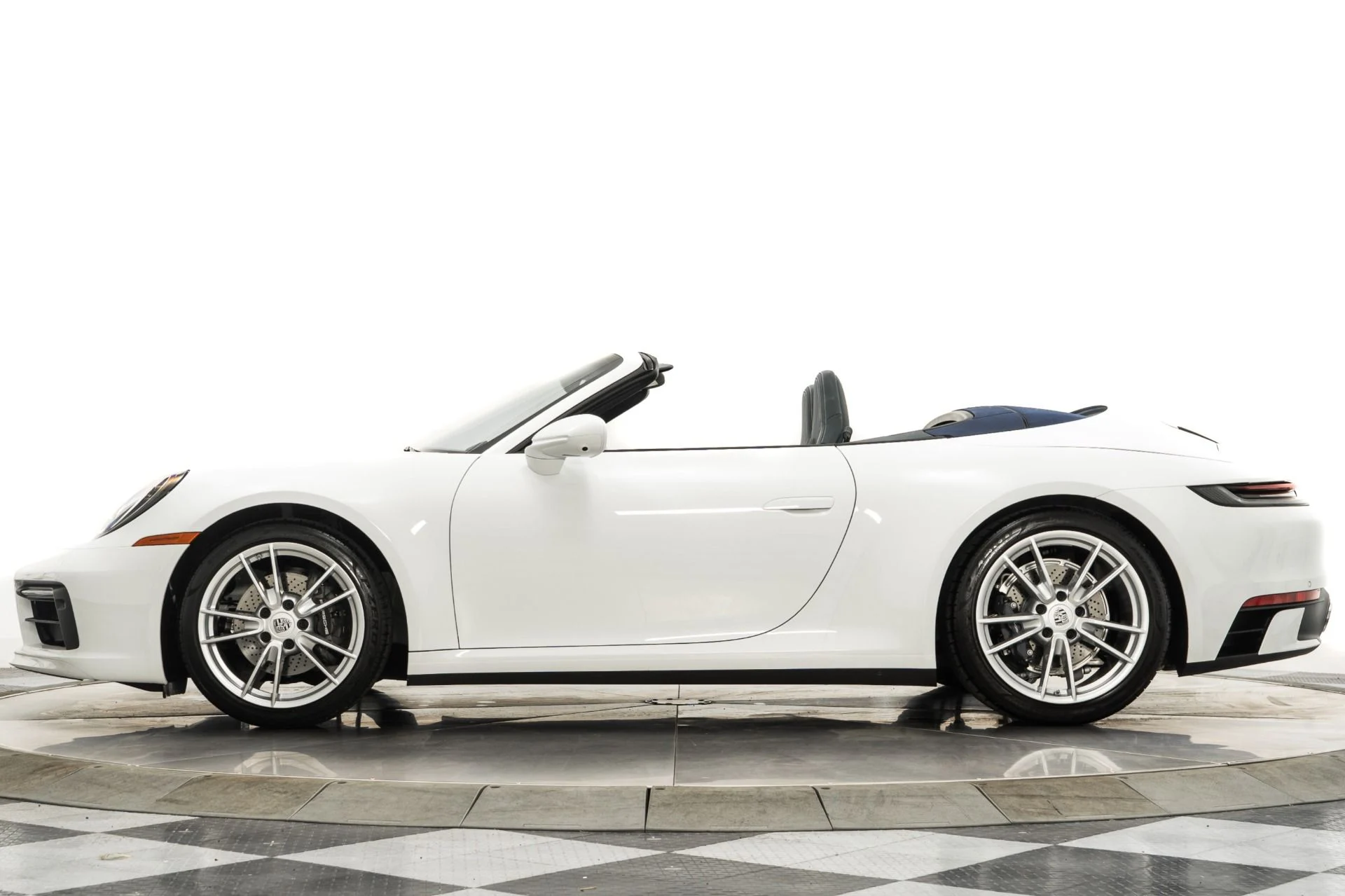 mph005_683294846_Used_2023_Porsche_911_Carrera_Cabriolet_1756923318_571311f97a