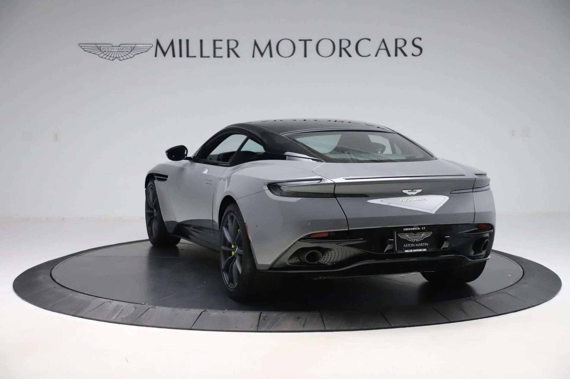 mph005_683440475_Used_2020_Aston_Martin_DB_11_V12_AMR_Coupe_1593189967_133601ddfb