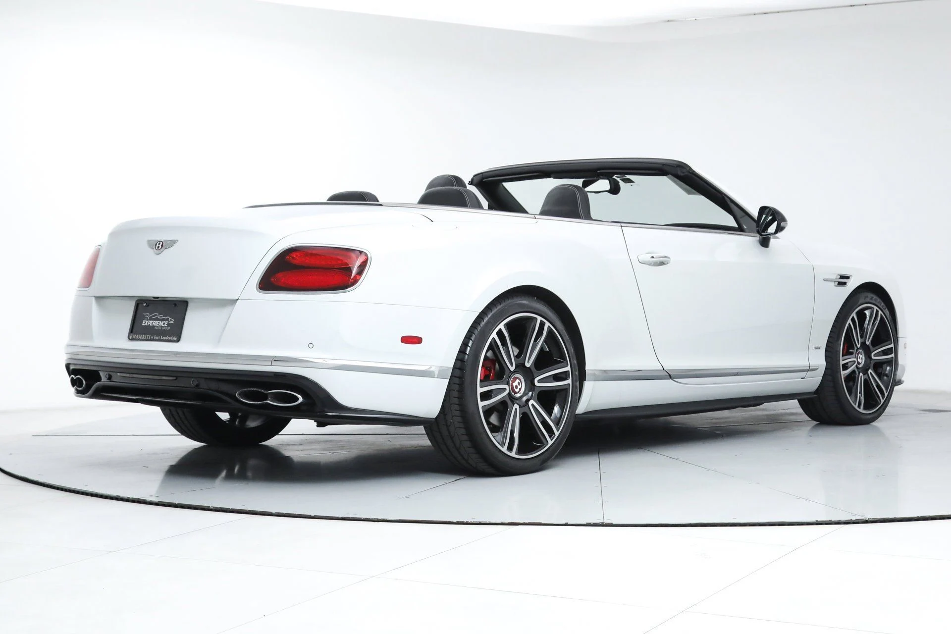 mph005_697051285_4a14cb730d10419d3787562d87798245_554dd69201