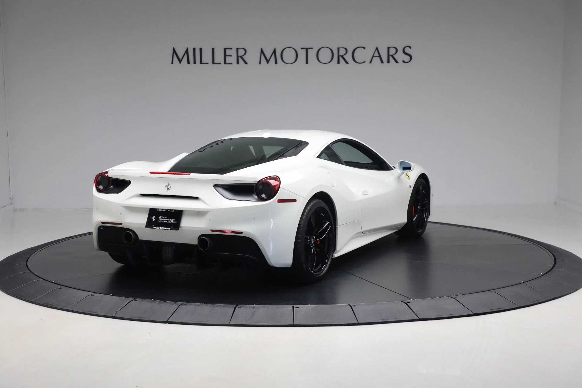 mph005_697331344_Used_2016_Ferrari_488_GTB_ff2cac8a54