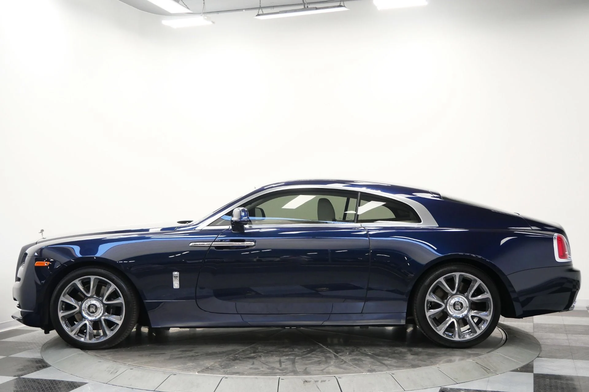 mph005_702163278_Used_2019_Rolls_Royce_Wraith_The_Wraith_Package_Starlight_Headliner_Surround_Cameras_1773246282_8c8f71afbd