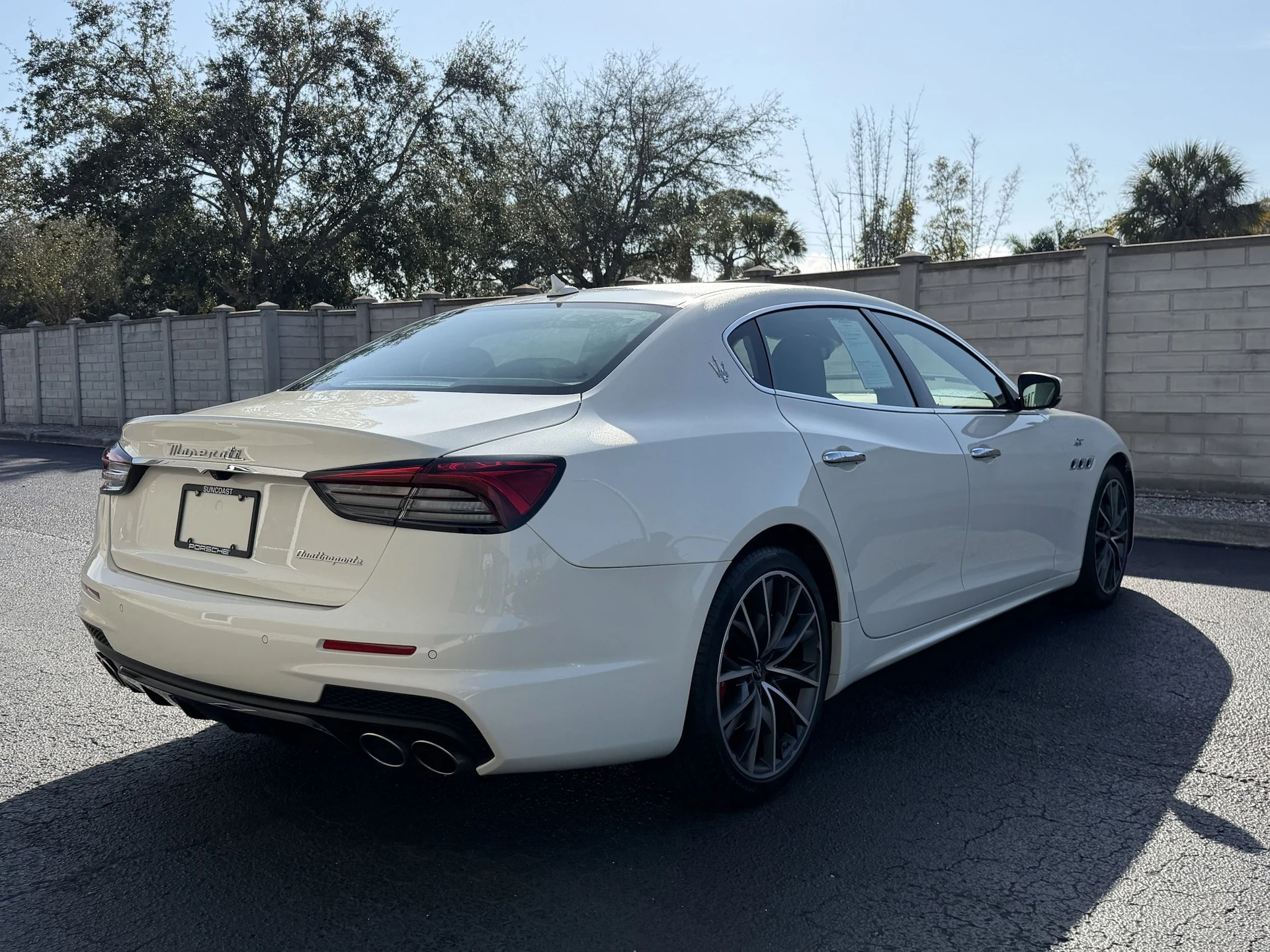 mph005_708459051_e5baa83e0df12aab4d220a4b6226aadfx_7dccc4c350