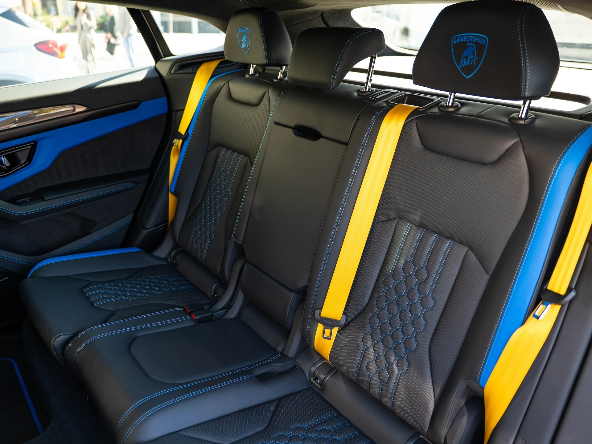 mph005_713906238_9672396206b44bfca45c4eeefad2dc1e_c56577f612