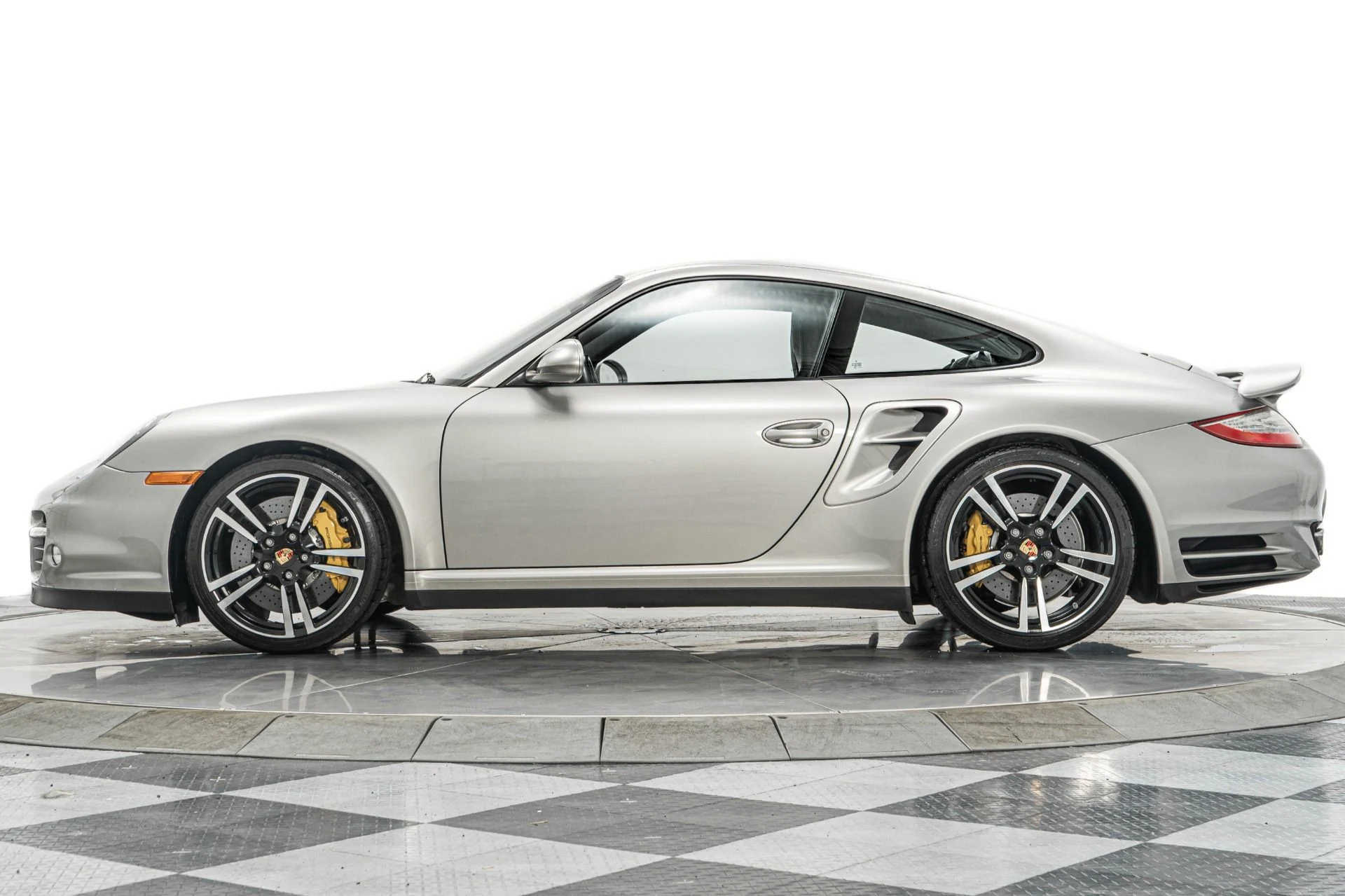 mph005_719179219_Used_2012_Porsche_911_Turbo_S_1757346884_d48357b71a