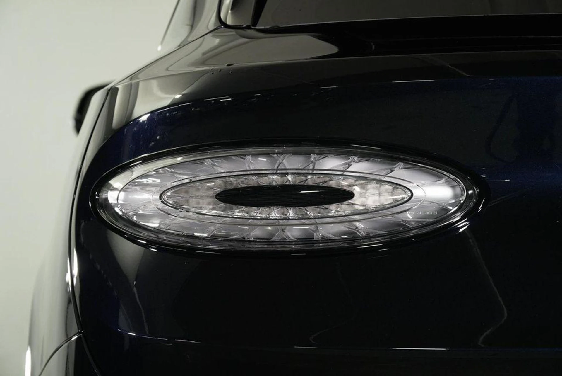 mph005_724988792_imfi_LM_4_R4n_ZKUU_Hh0_F8_Rk_WO_Ue7k_5a3d245619