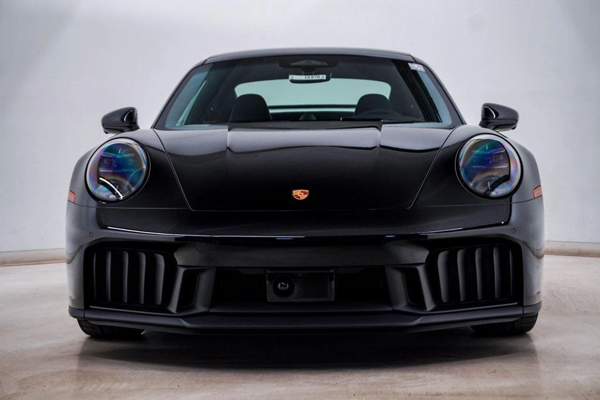 mph005_737428718_tzr_Aow_O6rw_Kxdu_Cg9_Ld_D_qdis_BM_1e2f061f3a