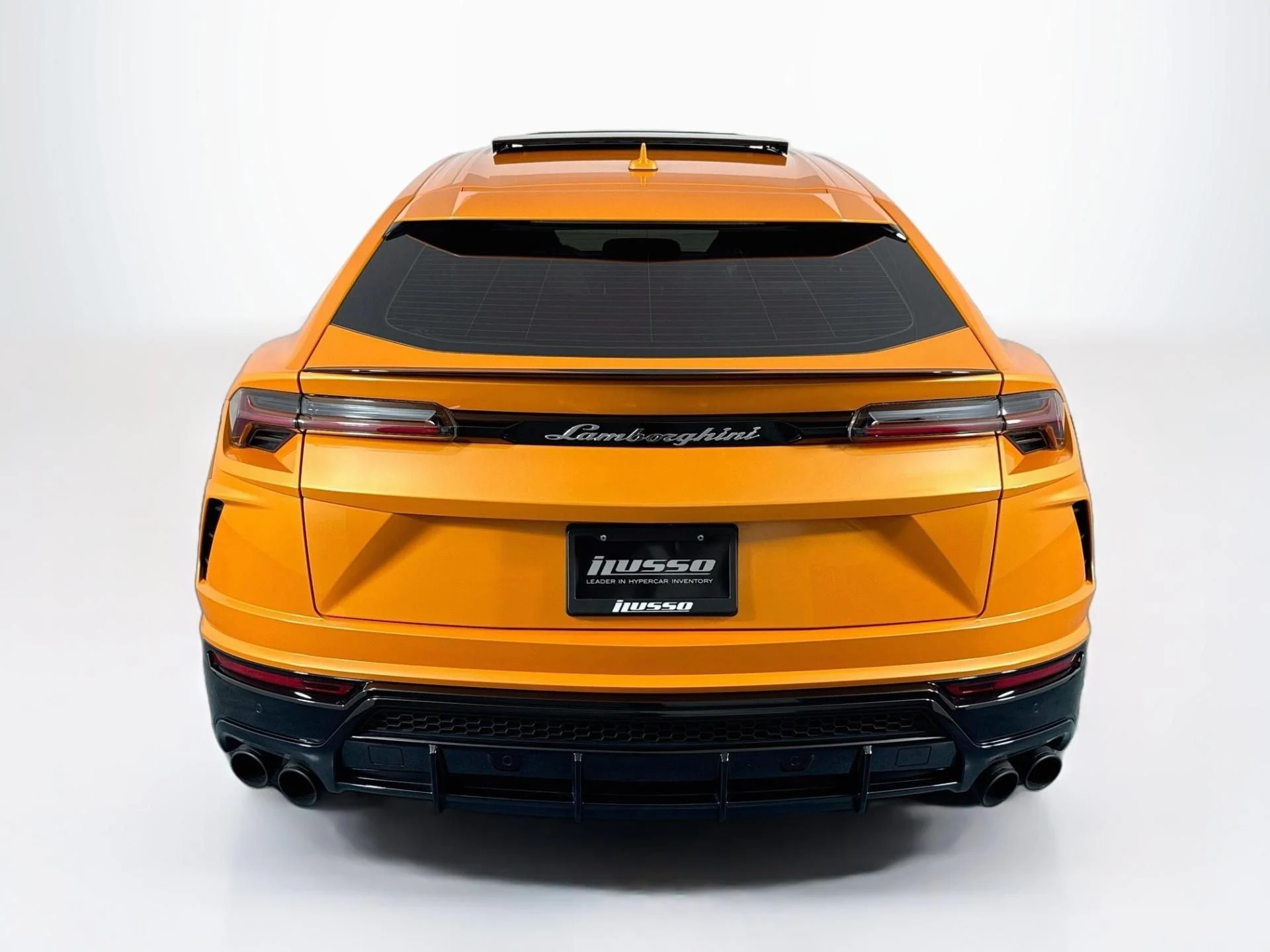mph005_739746620_Used_2022_Lamborghini_Urus_1790289755_37836f594a