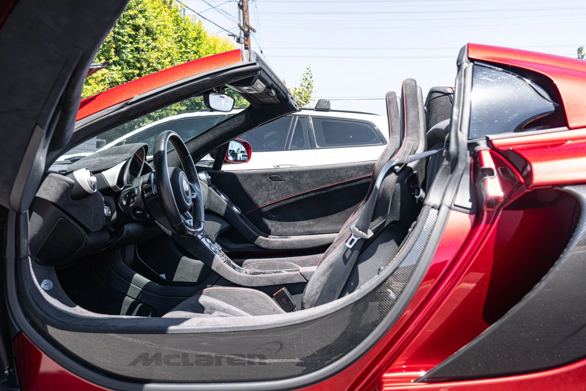 mph005_741012085_Used_2015_Mc_Laren_650_S_Spider_1754071744_67d7162785