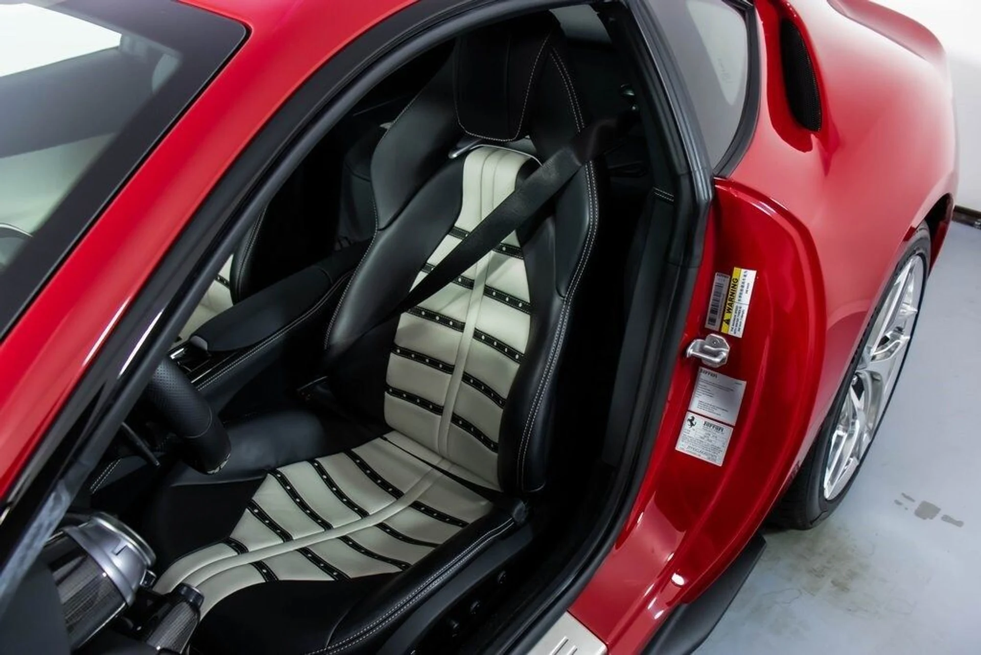 mph005_742488808_6a073b72724e8f6d01832526783f48b6x_8e3974236a