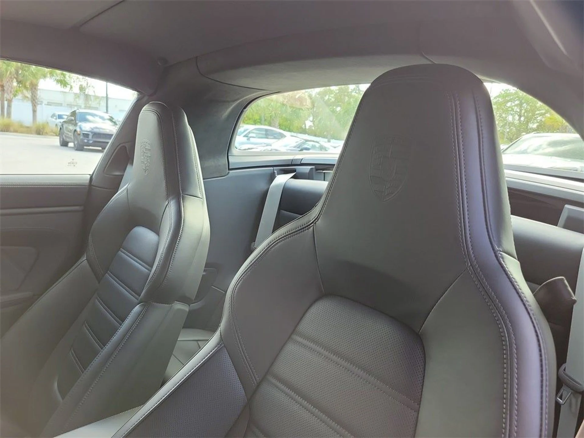 mph005_755319337_6_b8d2b98116